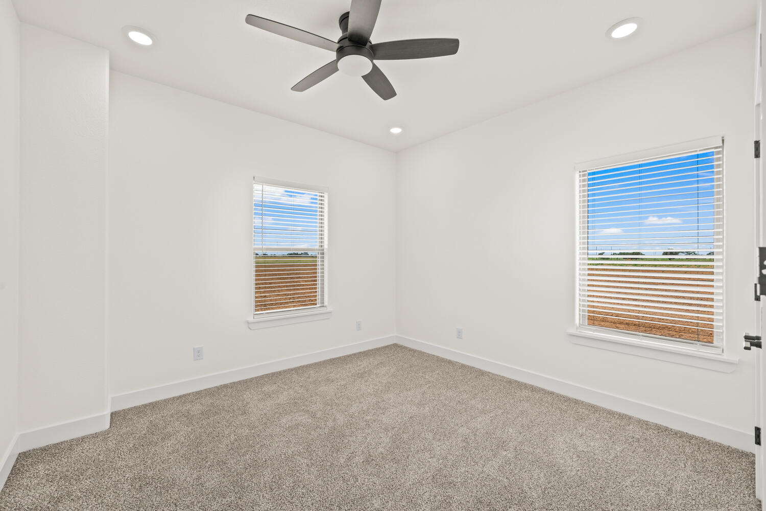 7511 N Farm To Market Road 1729