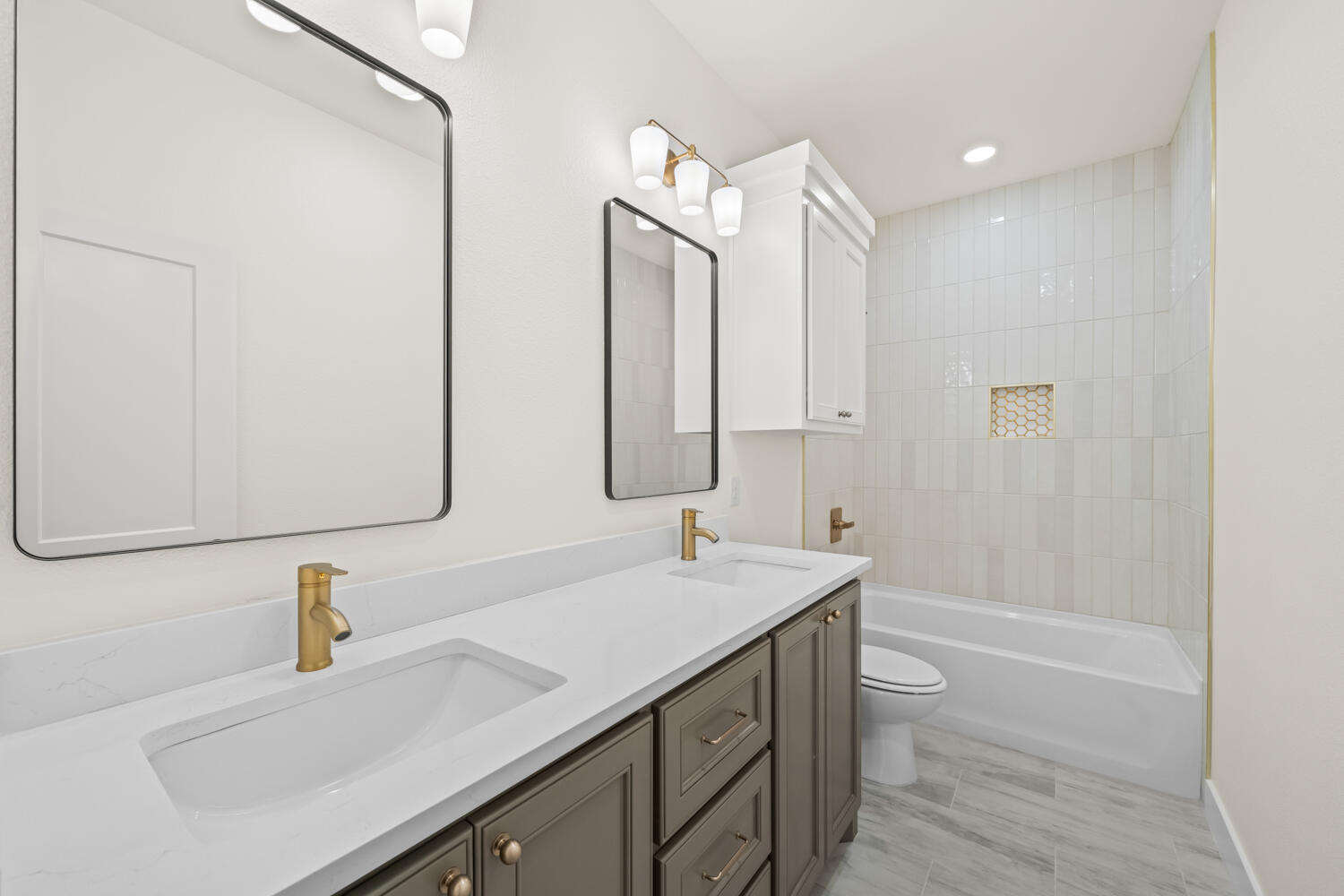 7511 N Farm To Market Road 1729