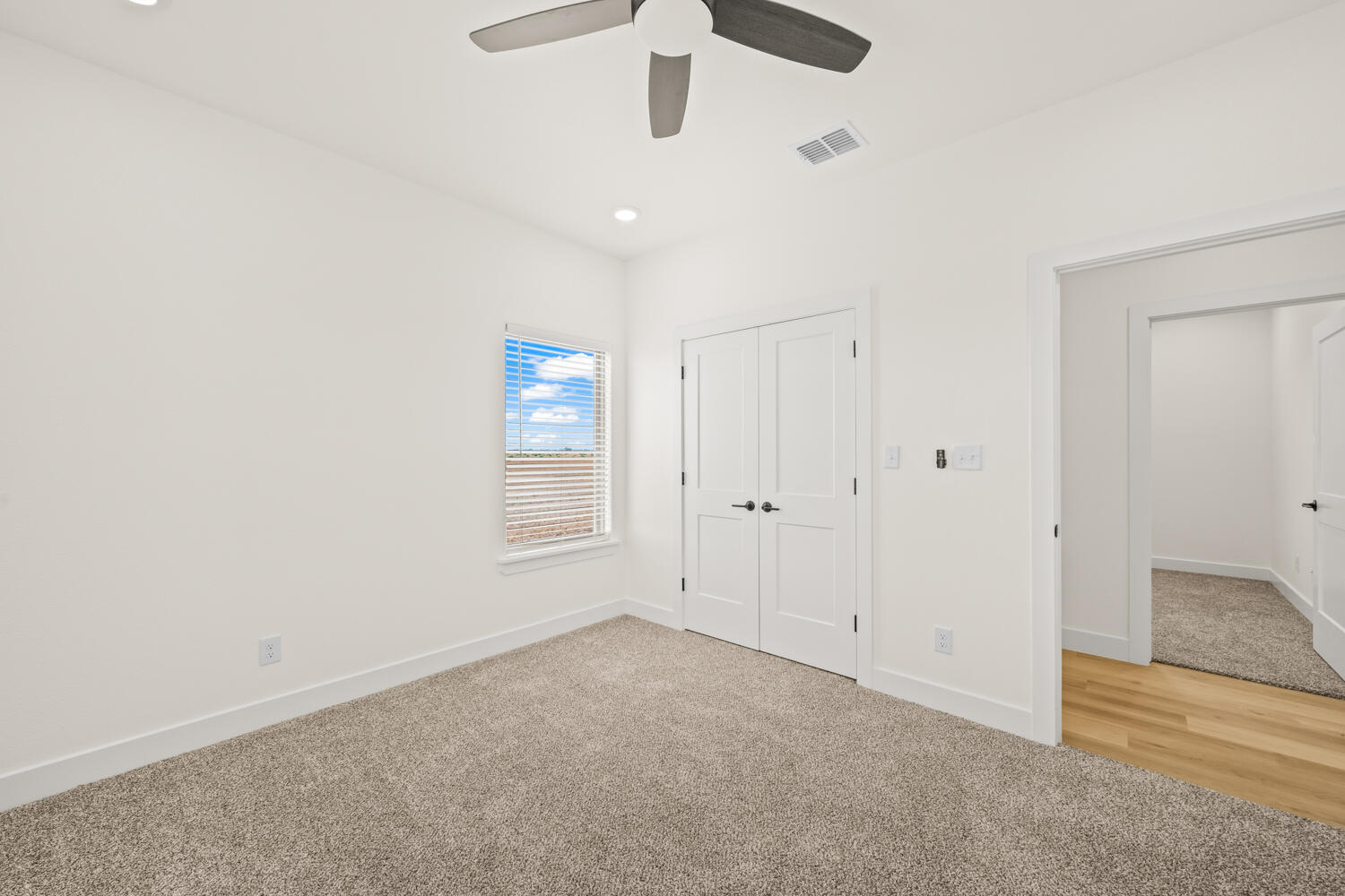 7511 N Farm To Market Road 1729