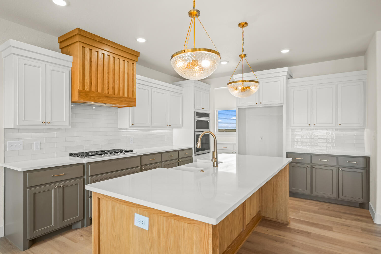 7511 N Farm To Market Road 1729
