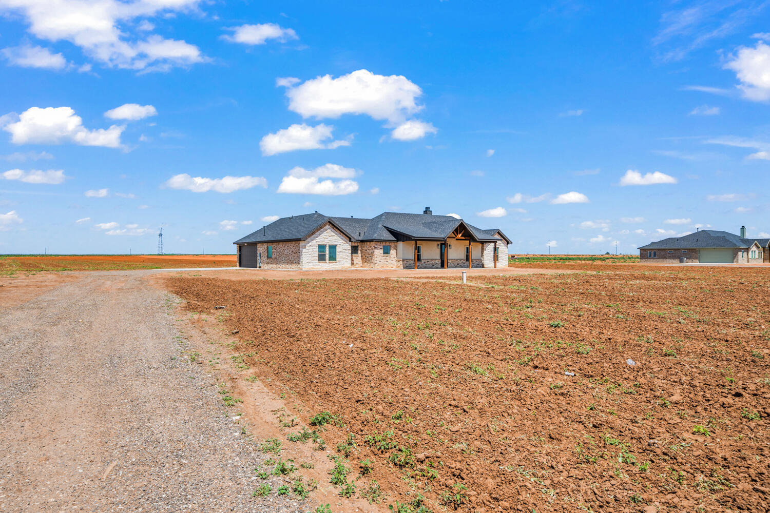 7013 N Farm To Market Road 1729