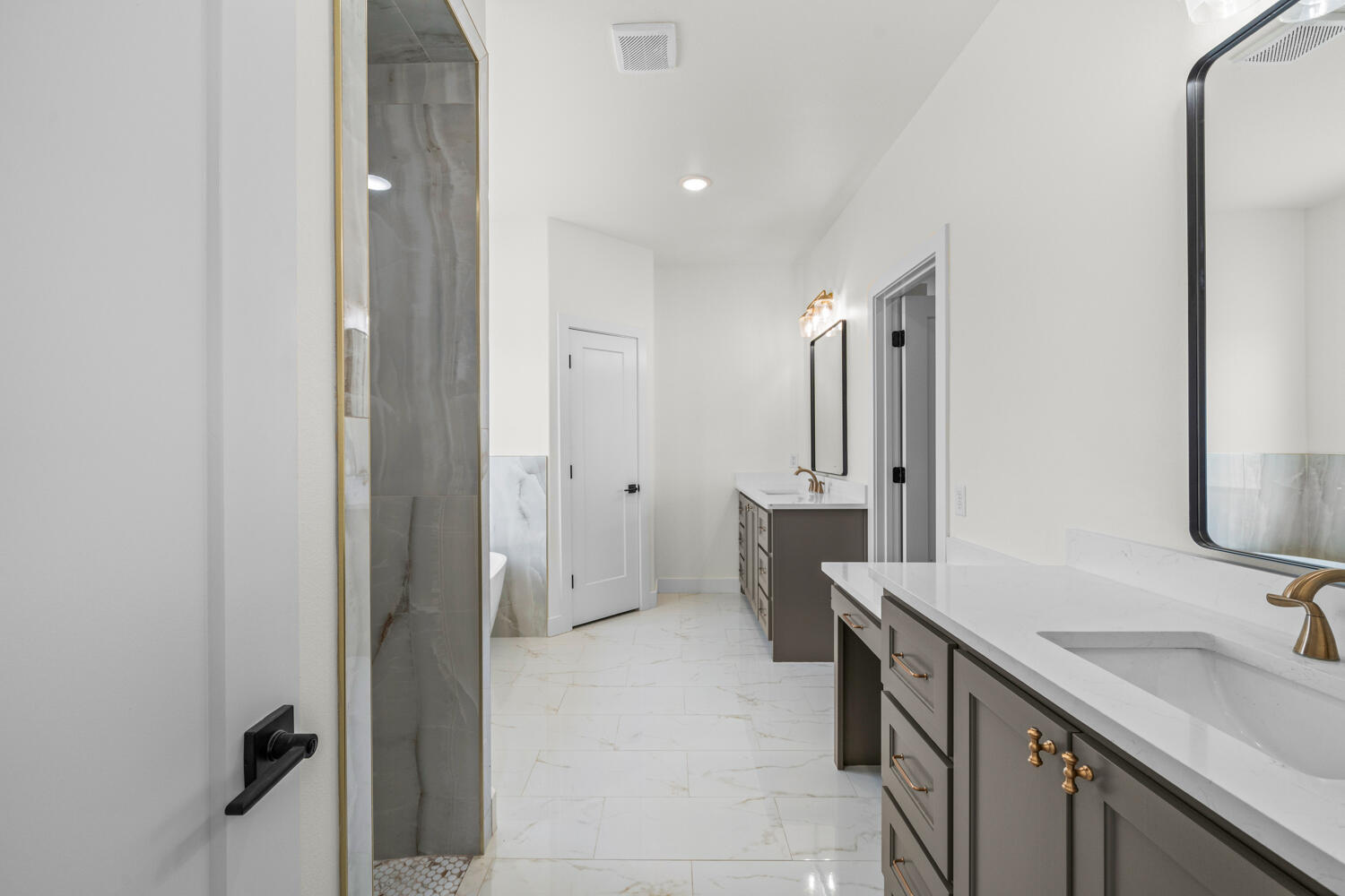 7013 N Farm To Market Road 1729
