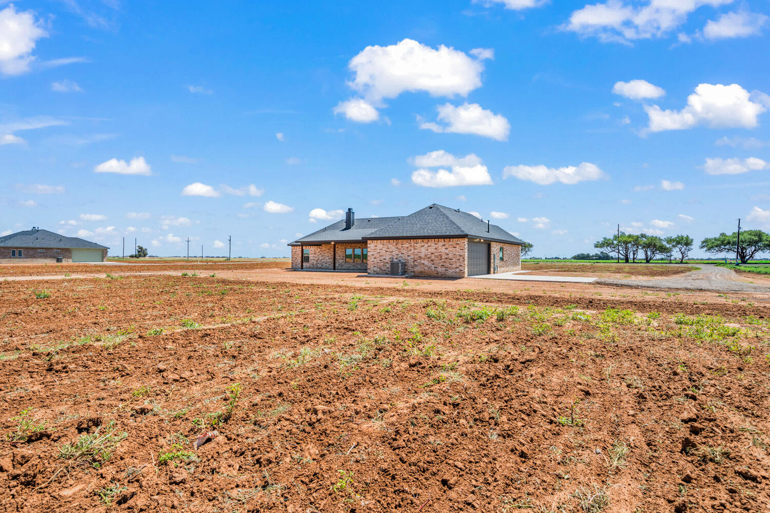 7013 N Farm To Market Road 1729