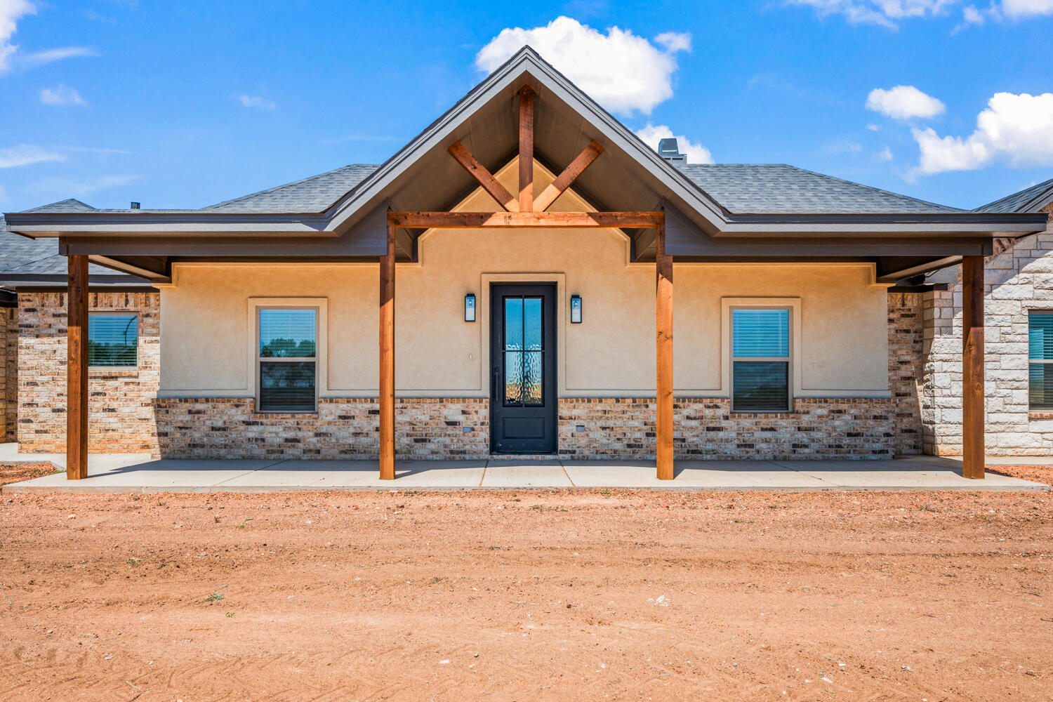 7013 N Farm To Market Road 1729