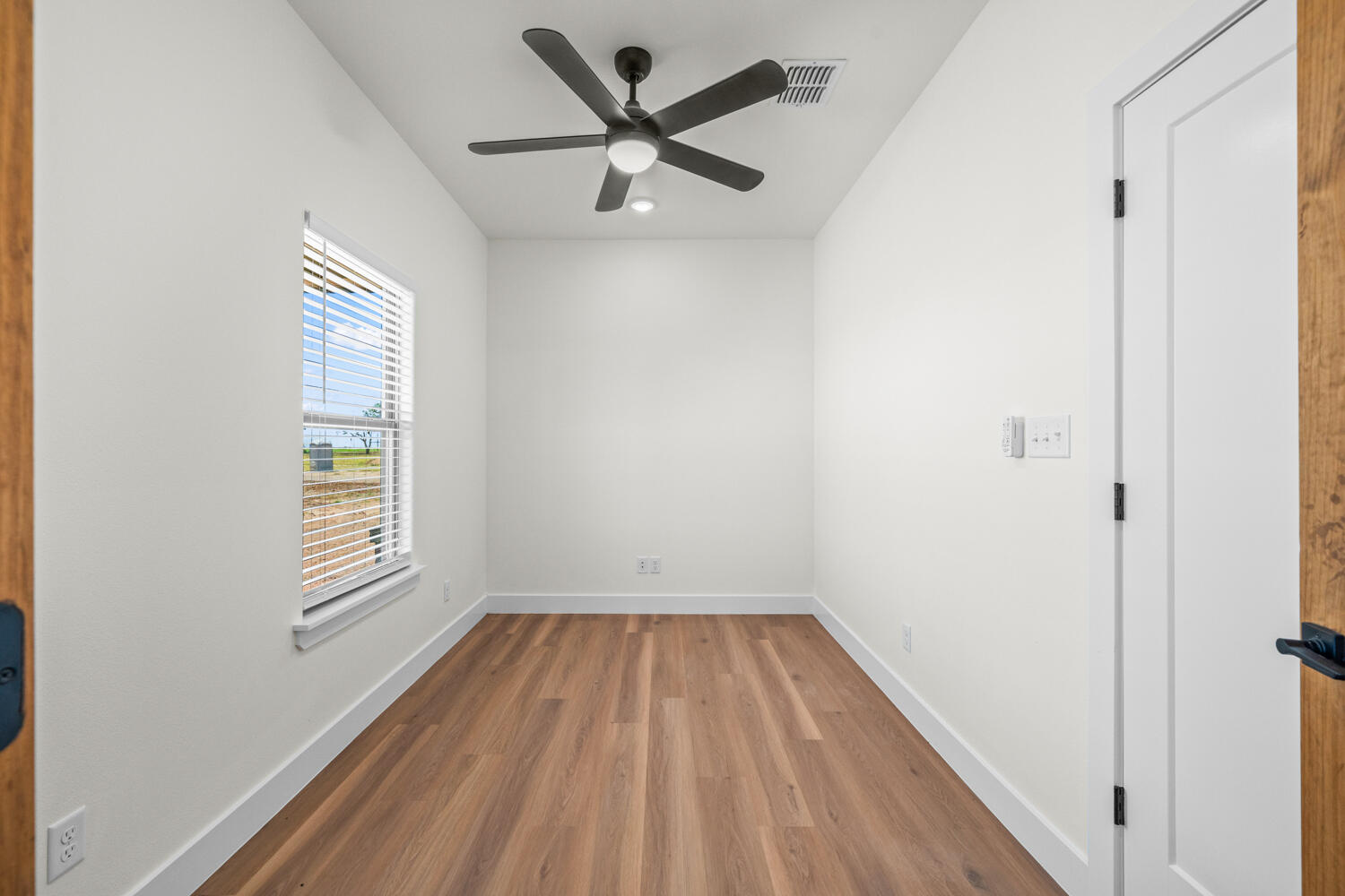 7013 N Farm To Market Road 1729
