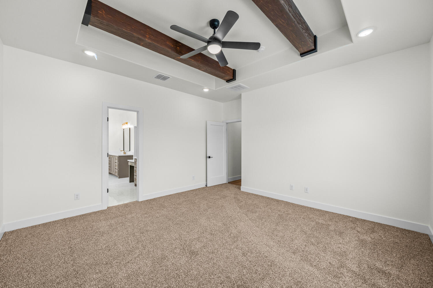 7013 N Farm To Market Road 1729