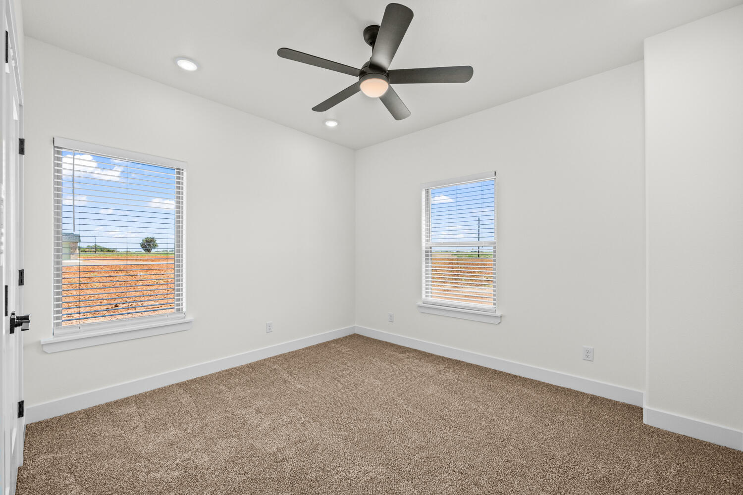 7013 N Farm To Market Road 1729