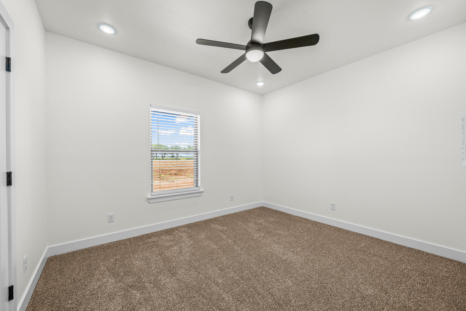 7013 N Farm To Market Road 1729