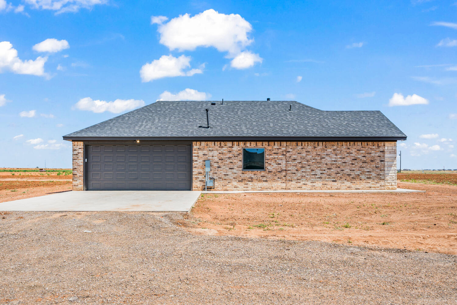 7013 N Farm To Market Road 1729