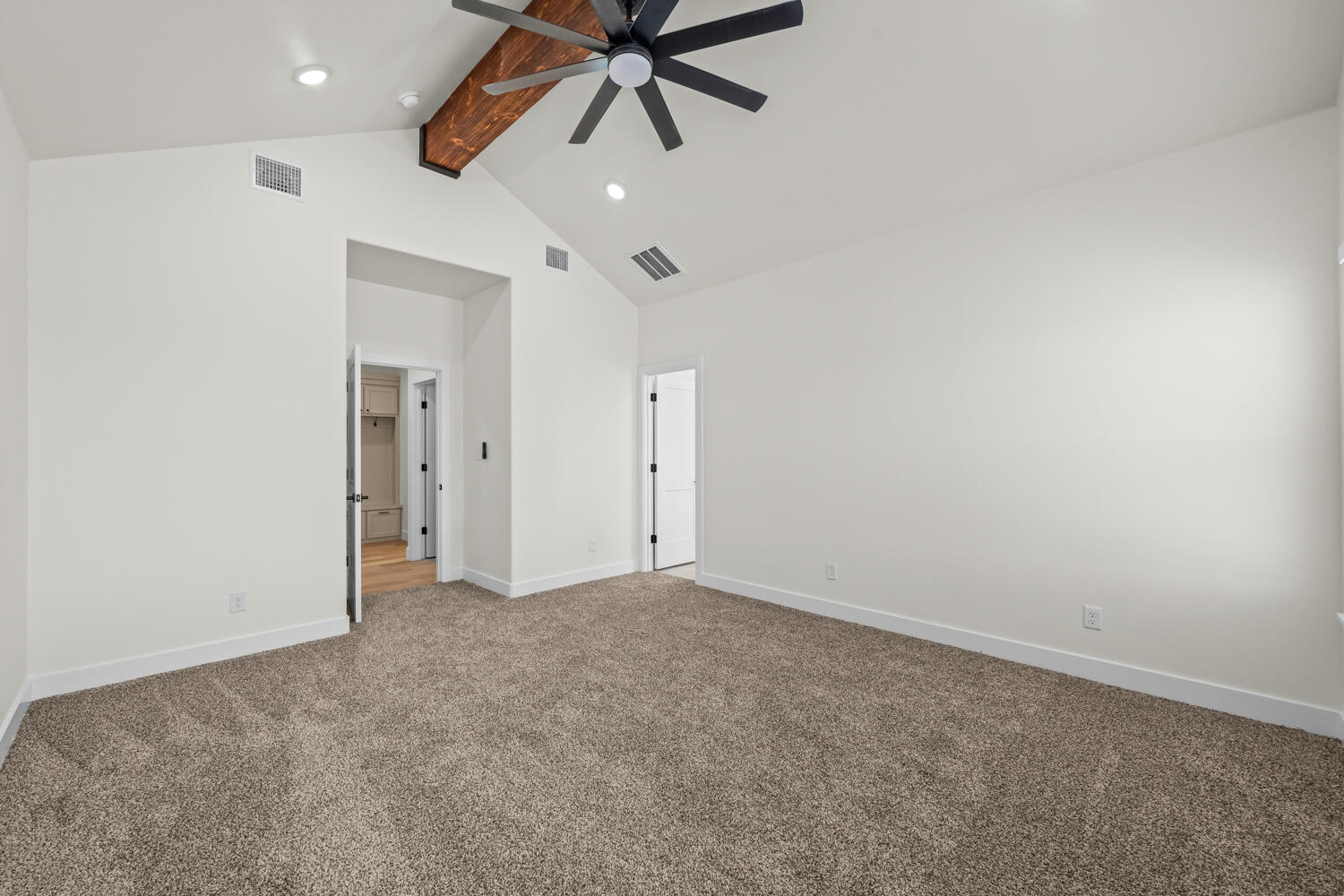 7201 N Farm To Market Road 1729