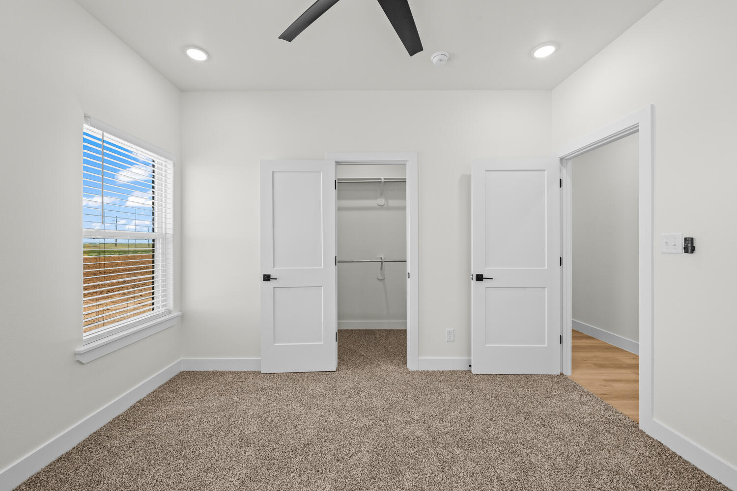 7201 N Farm To Market Road 1729