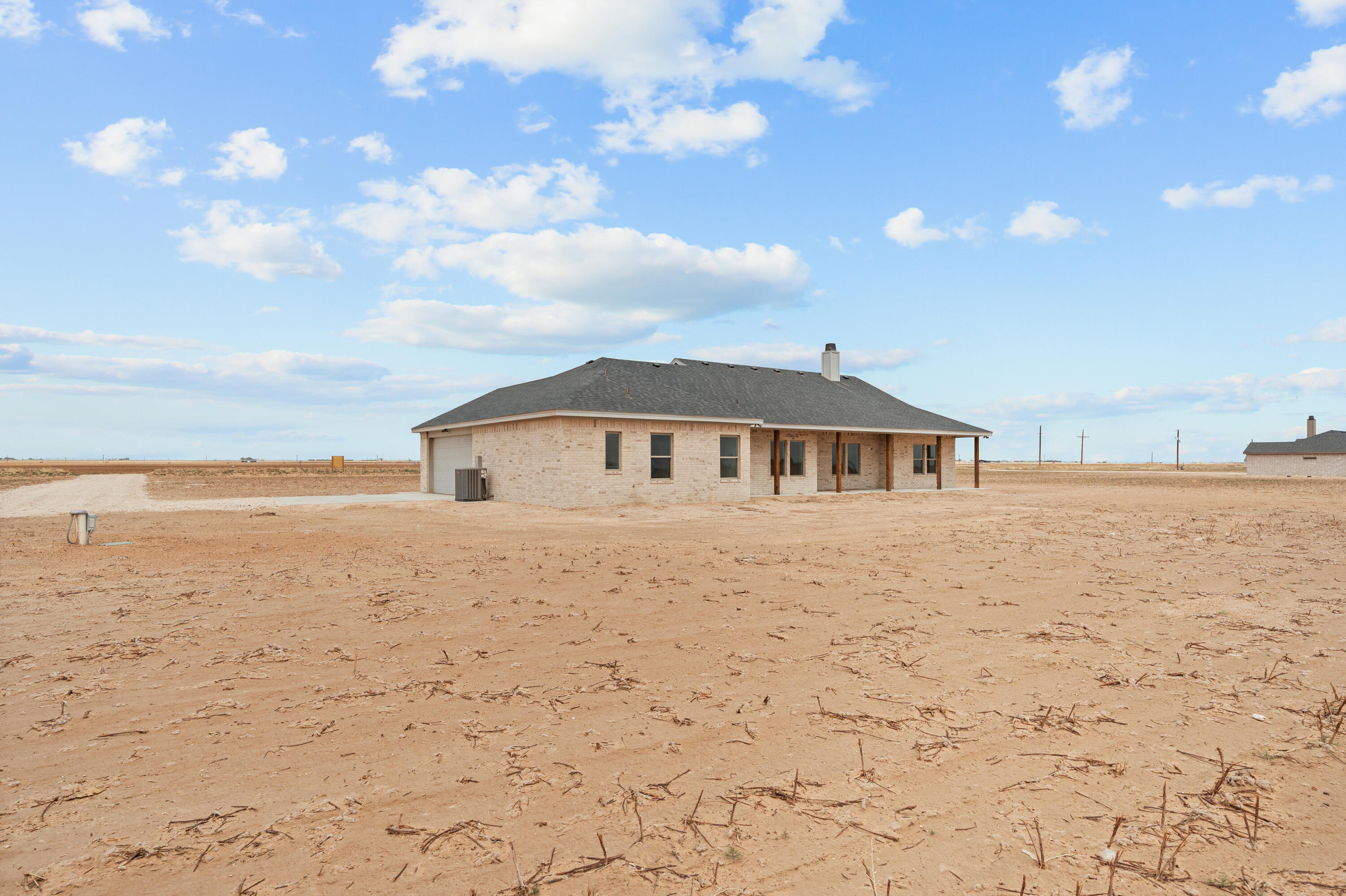 5421 County Road 6100