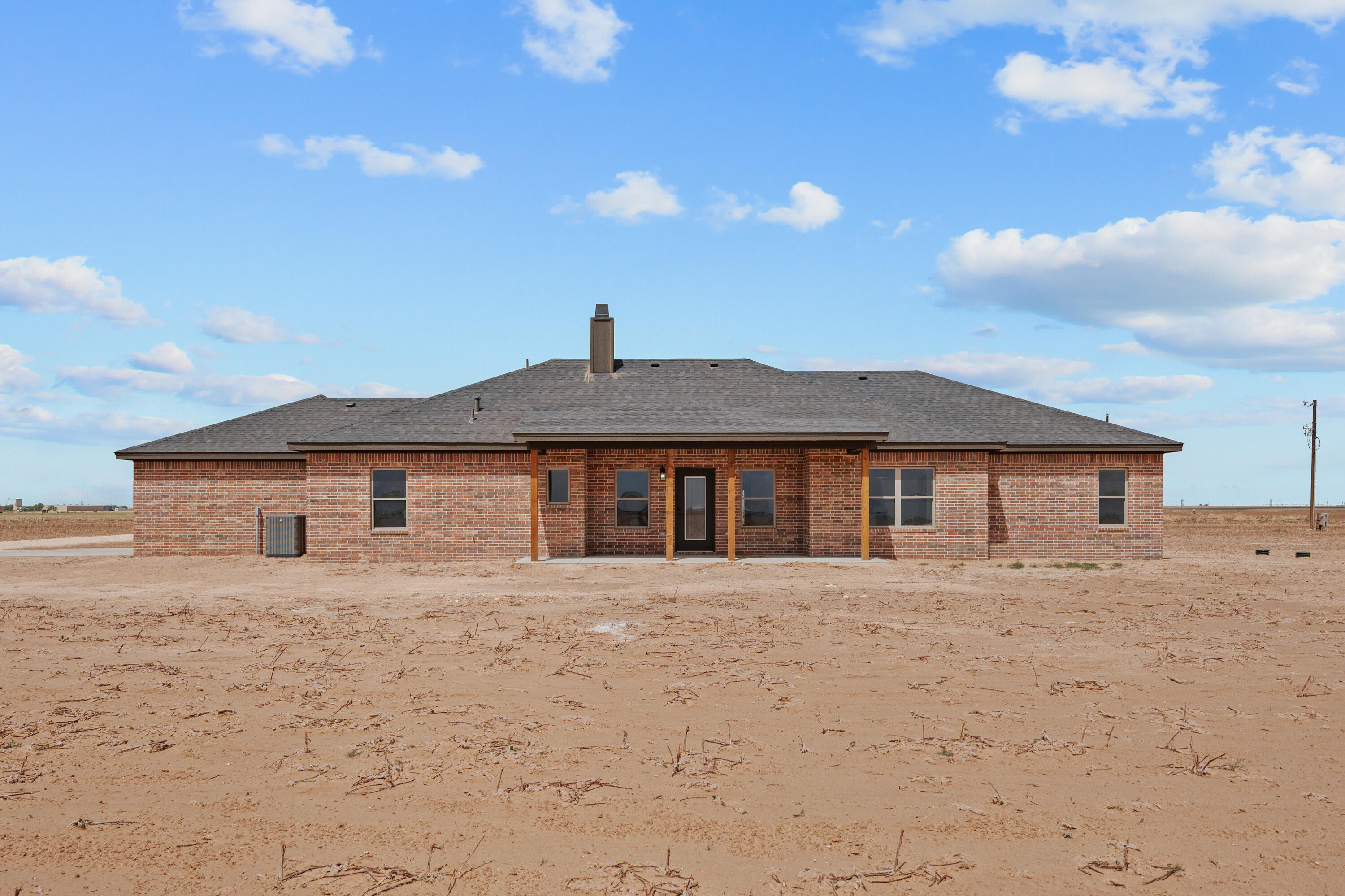 5423 County Road 6100