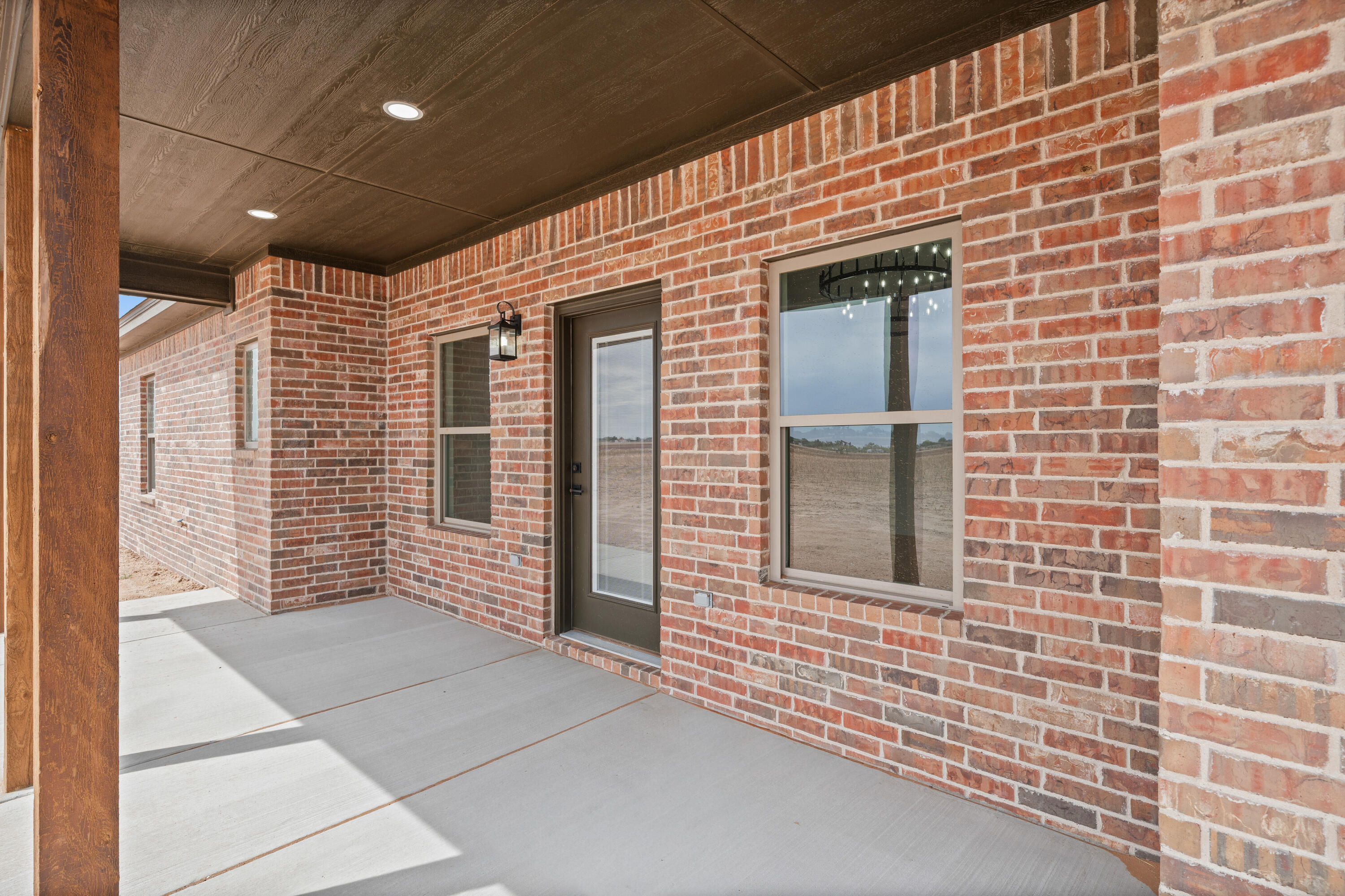5423 County Road 6100