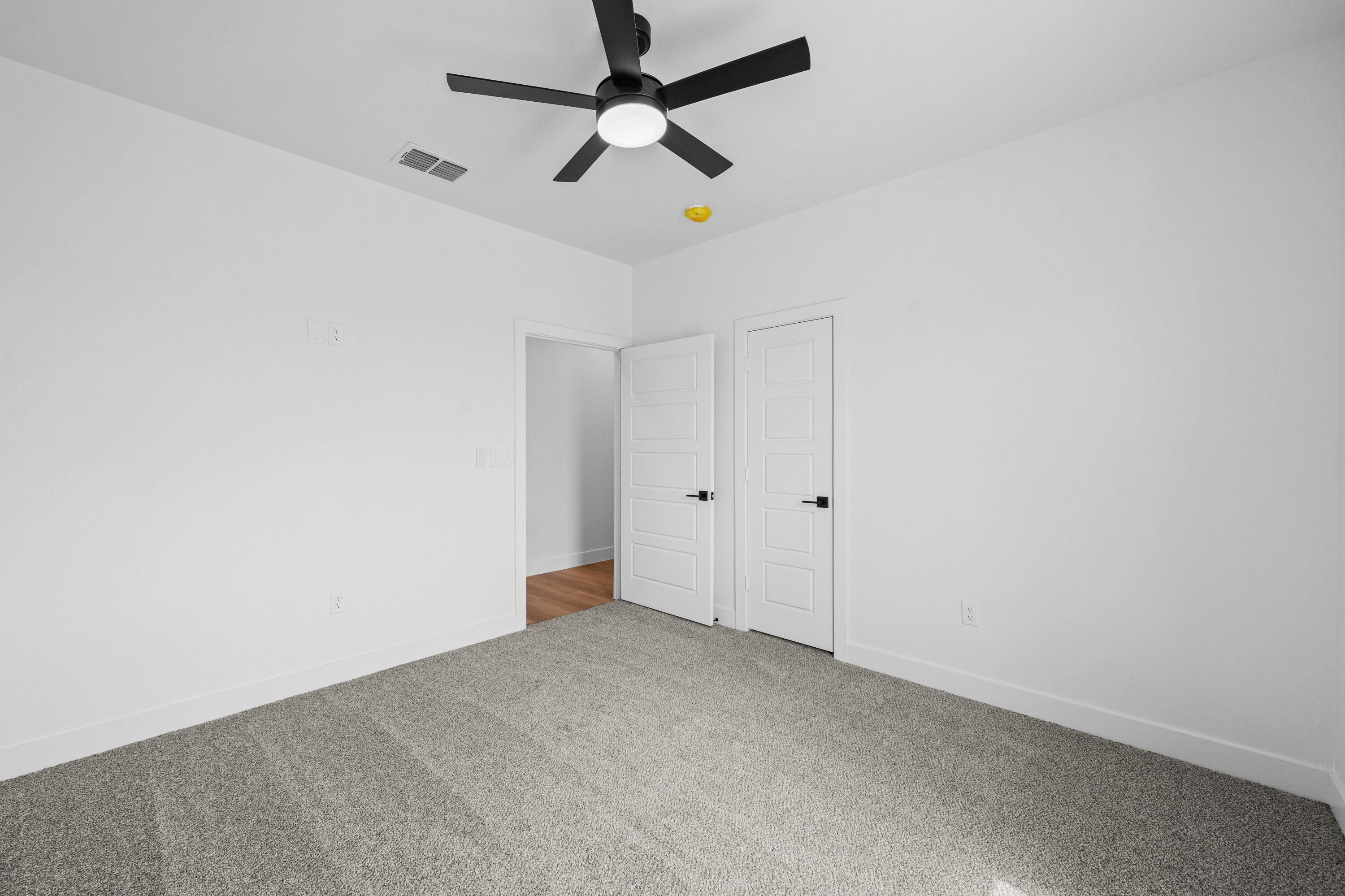 5423 County Road 6100