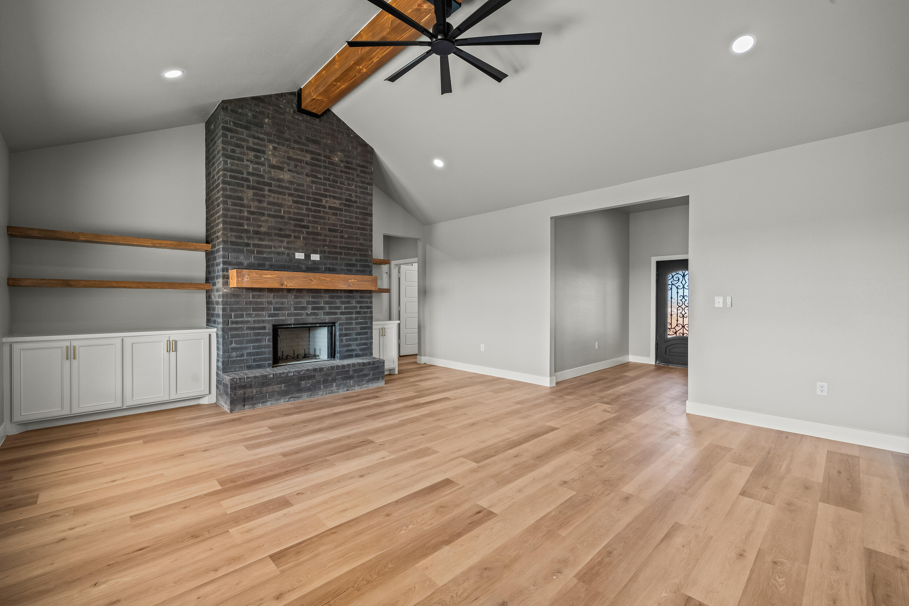 4024 Hawk Road