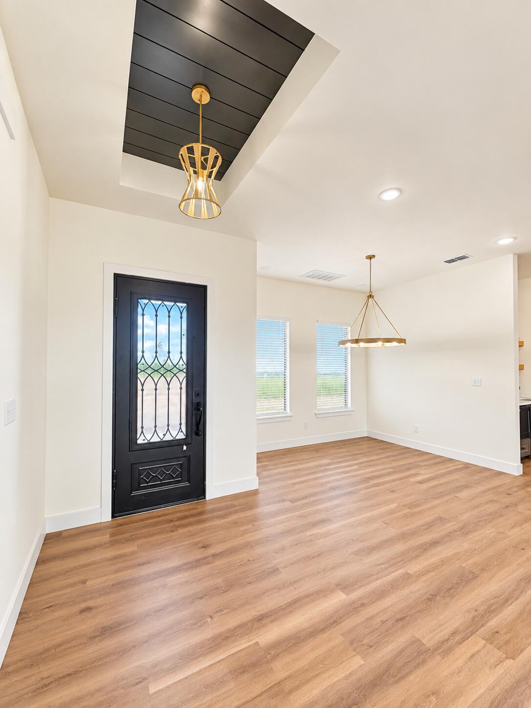 2302 County Road 3300