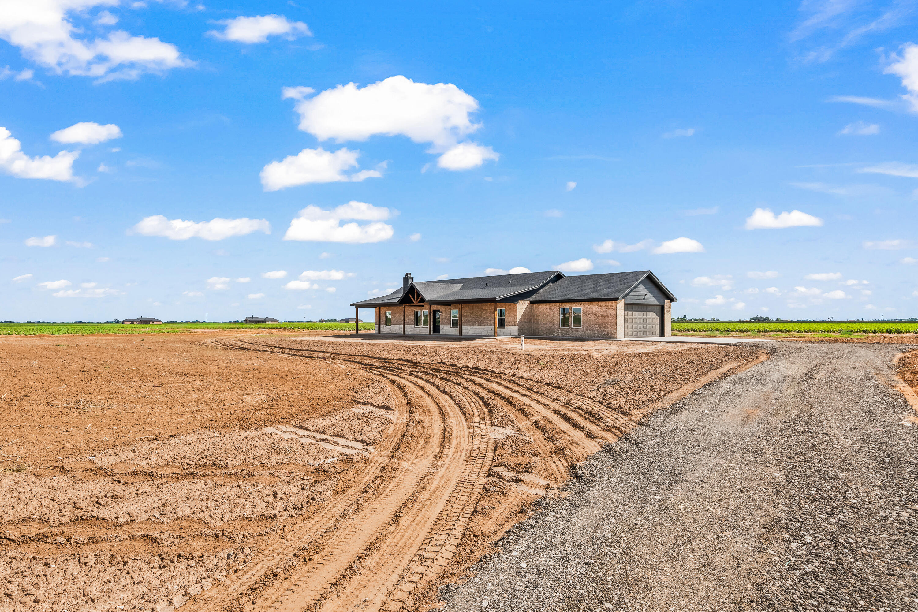8618 E County Road 6710
