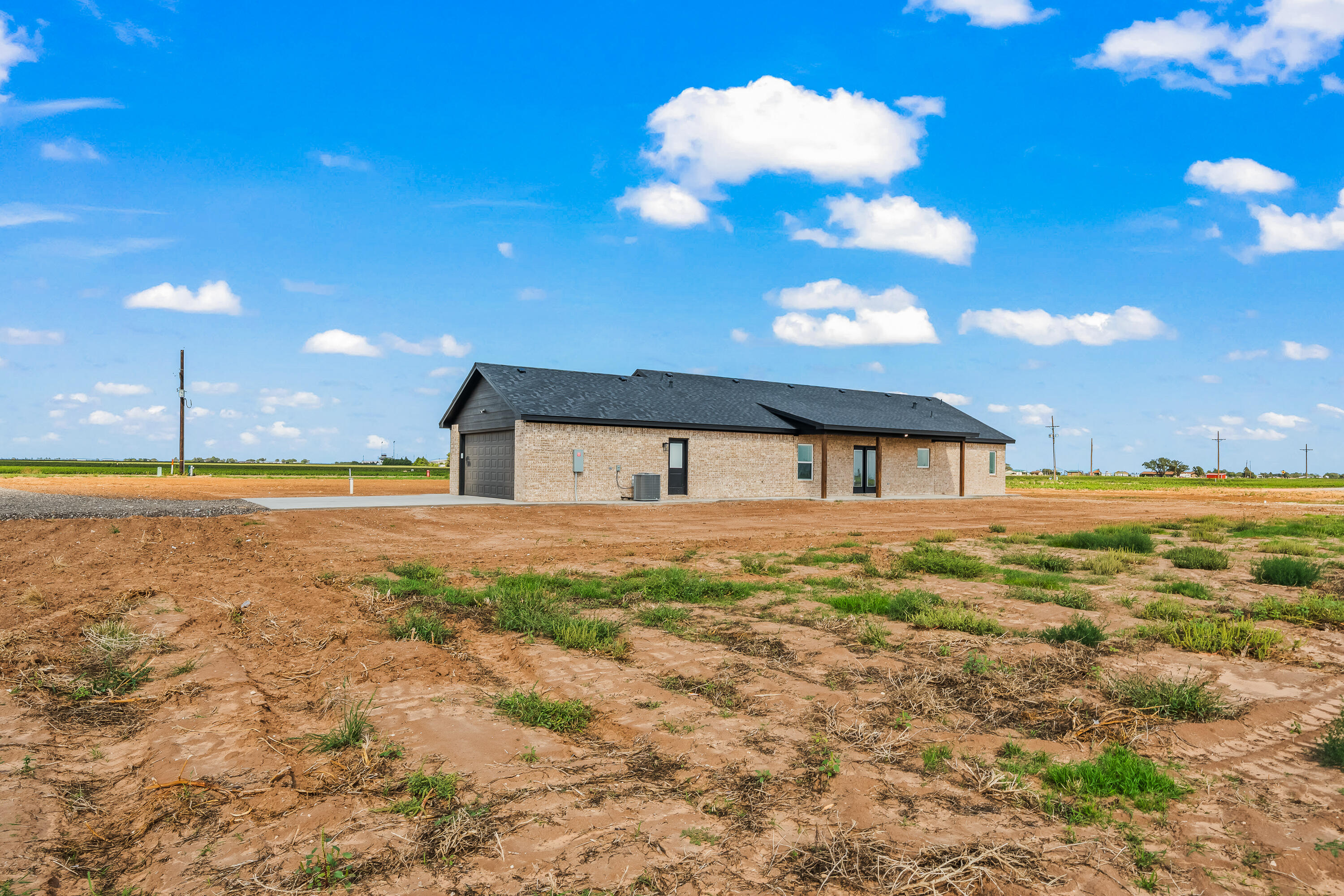 8618 E County Road 6710
