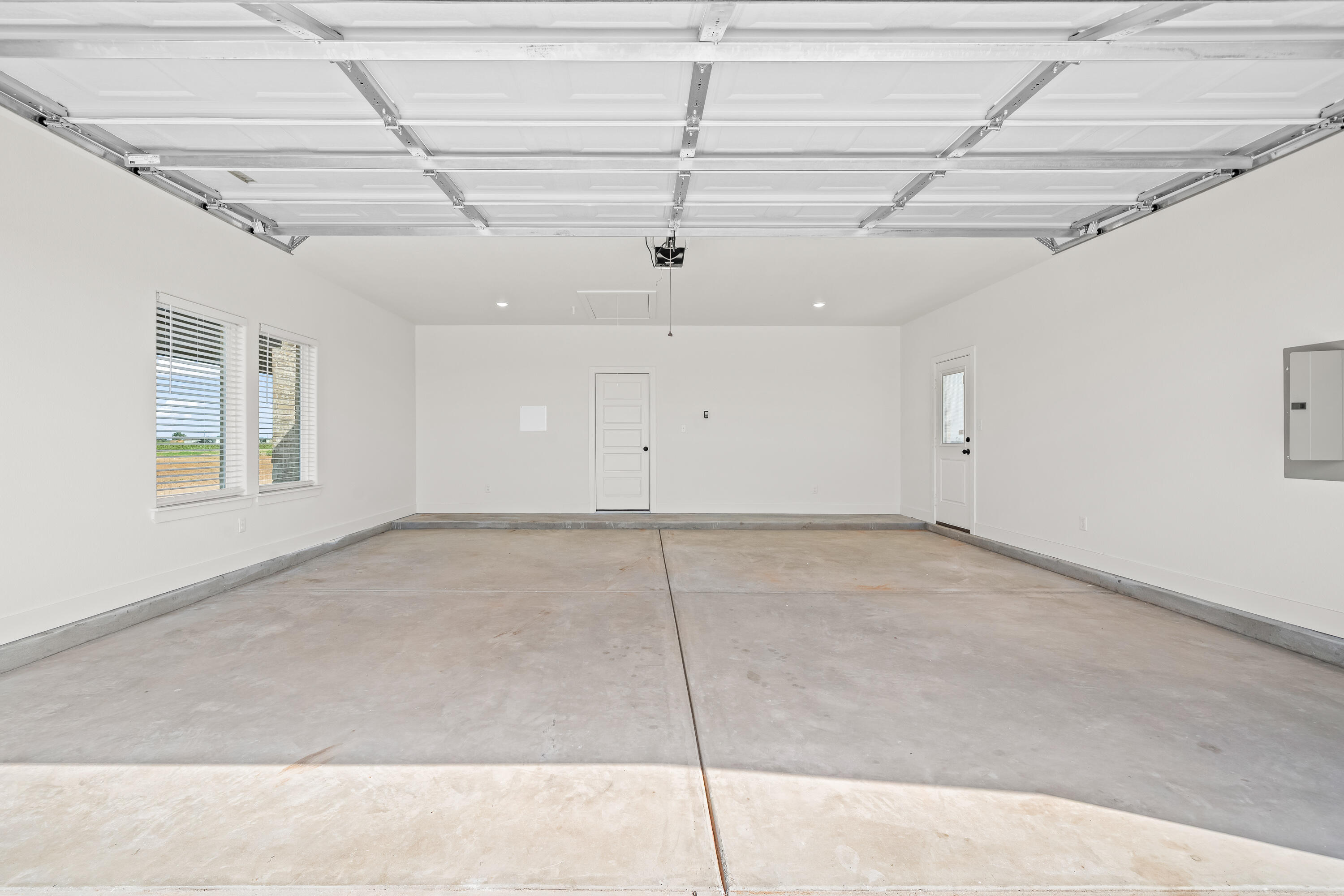 8618 E County Road 6710