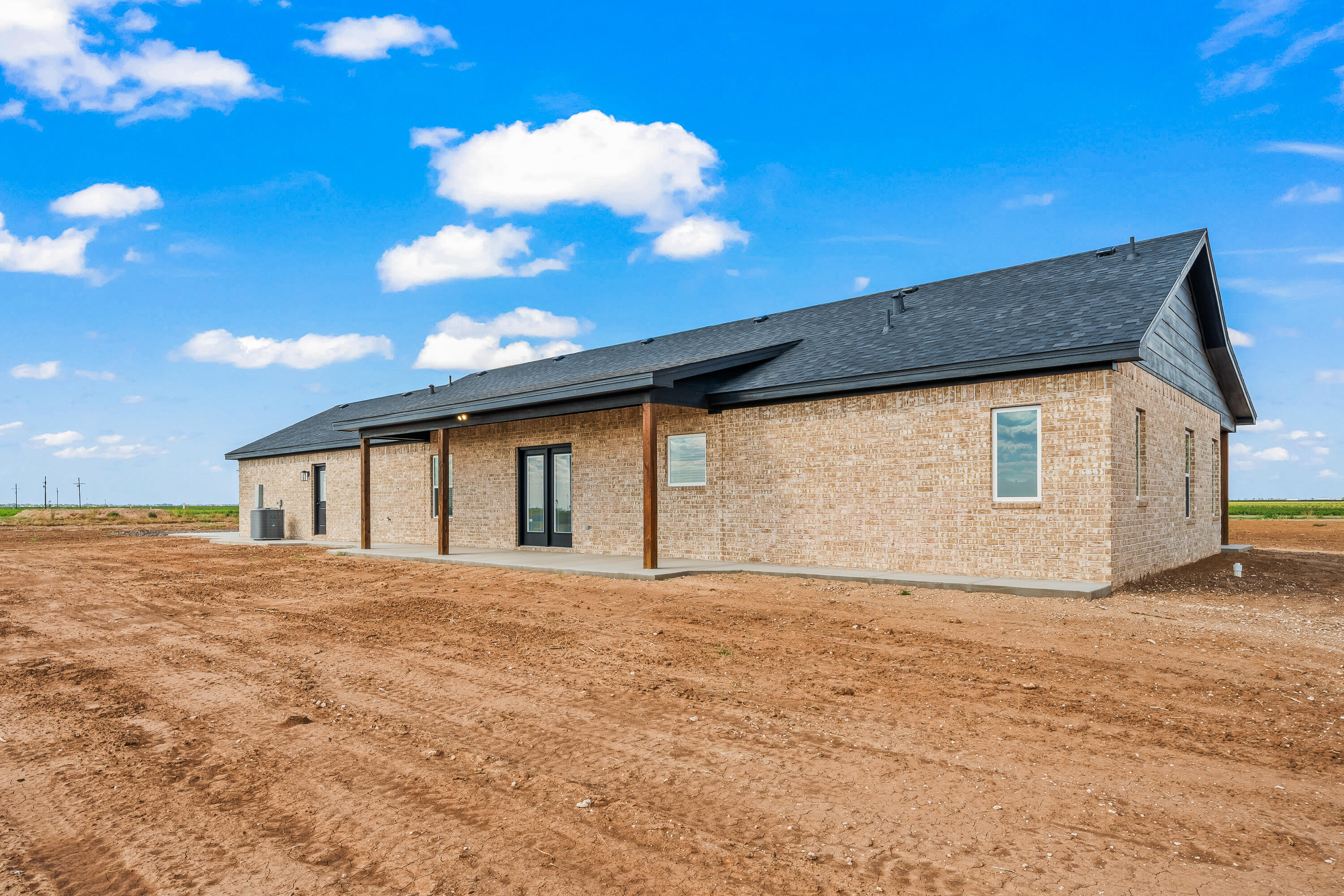 8618 E County Road 6710