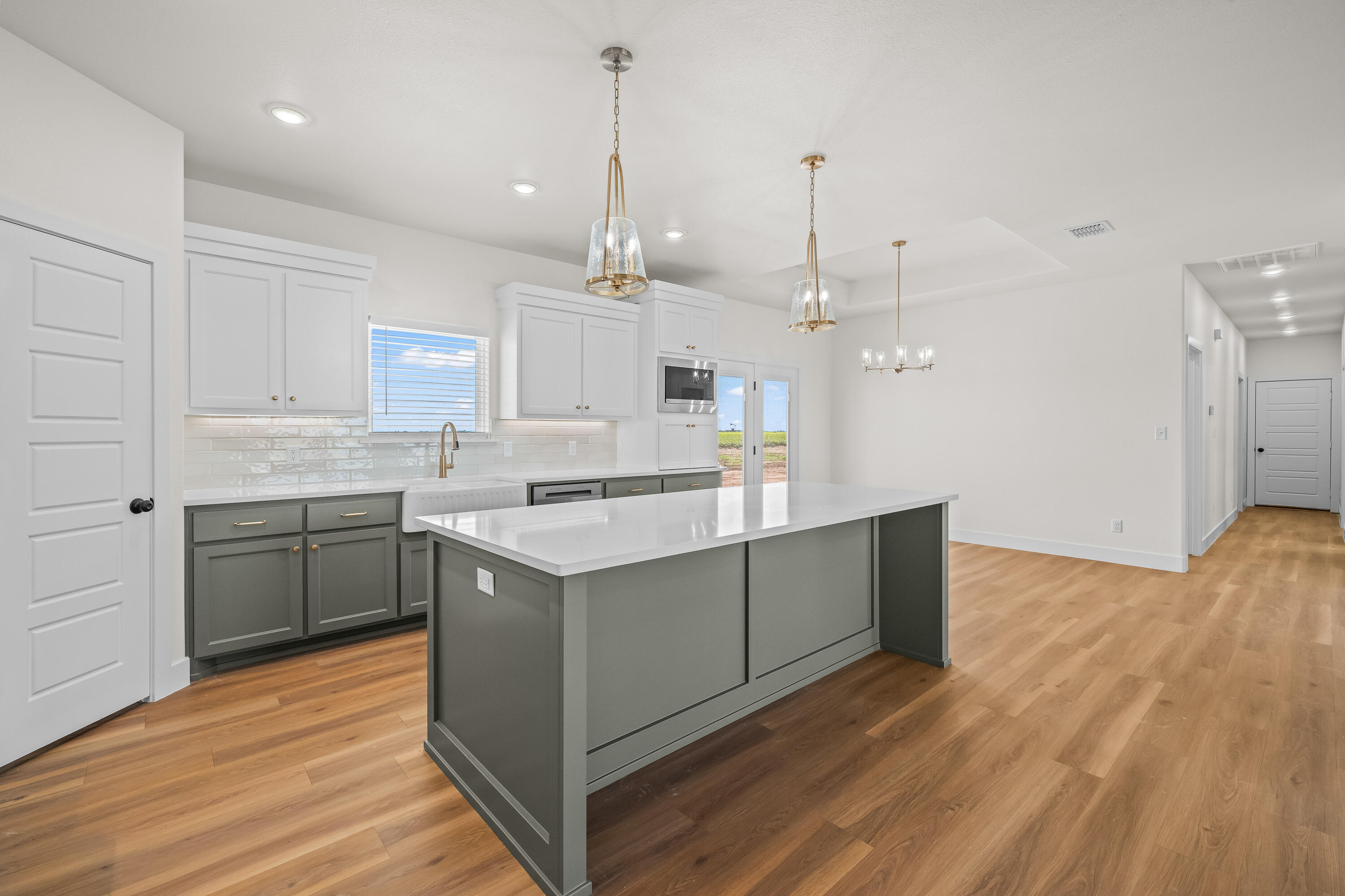 8618 E County Road 6710