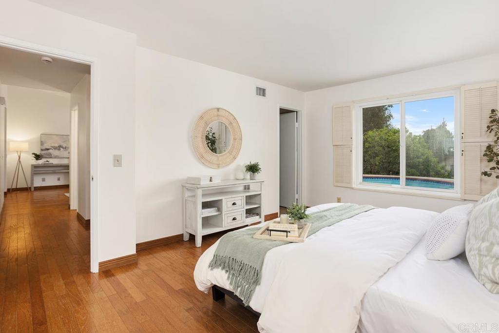 615 S Willowspring Dr