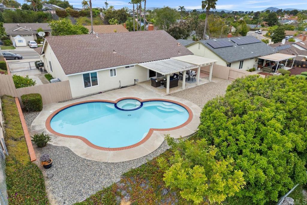 615 S Willowspring Dr