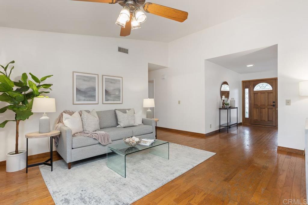 615 S Willowspring Dr