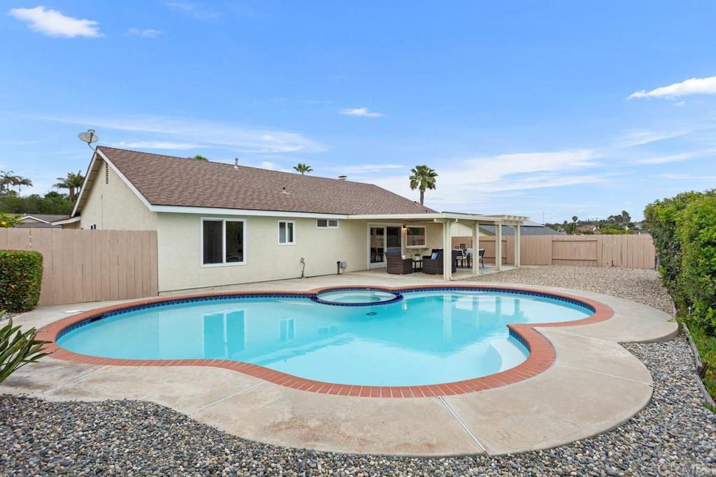 615 S Willowspring Dr