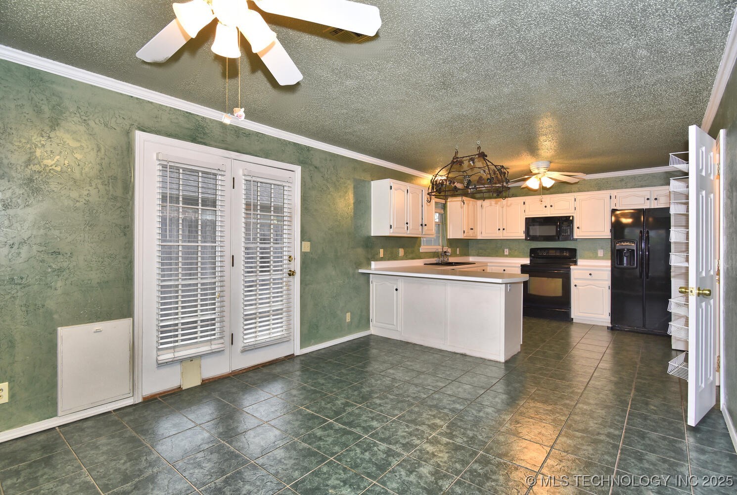 12625 E 80th Place N