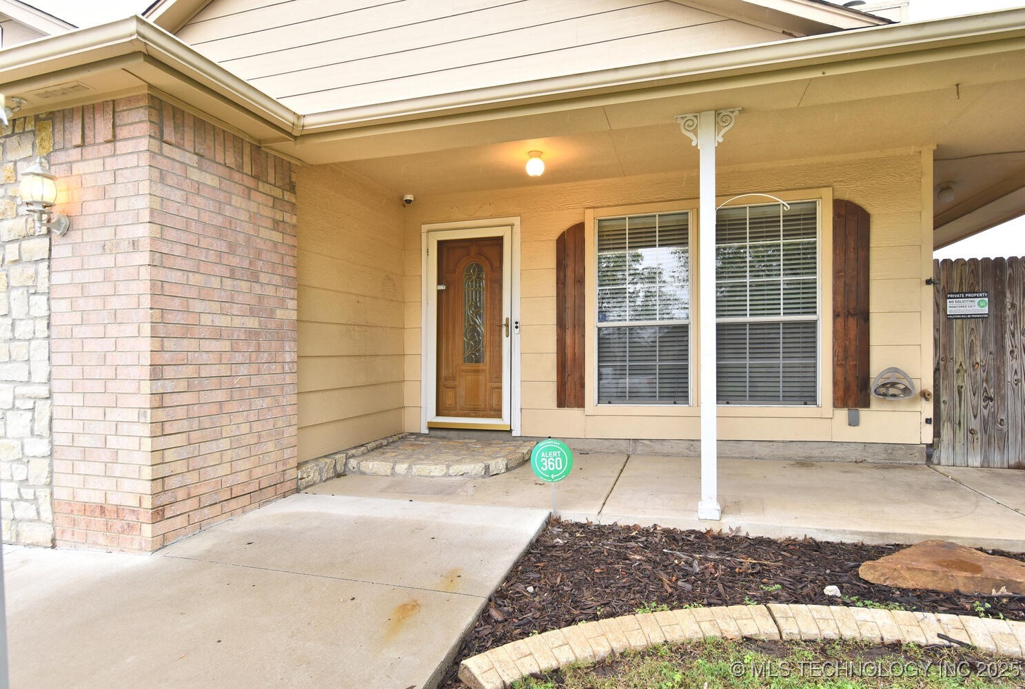 12625 E 80th Place N