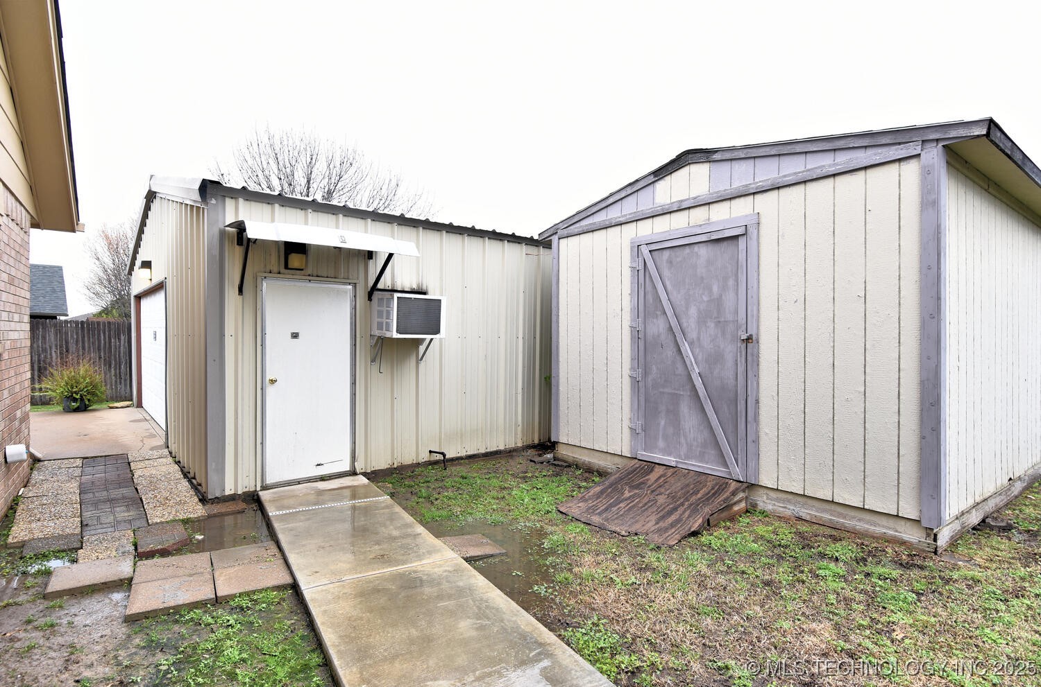 12625 E 80th Place N