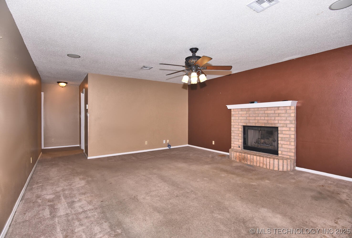 12625 E 80th Place N