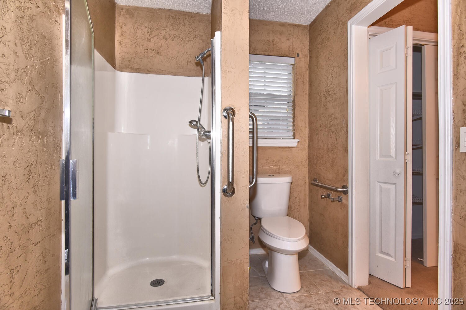 12625 E 80th Place N