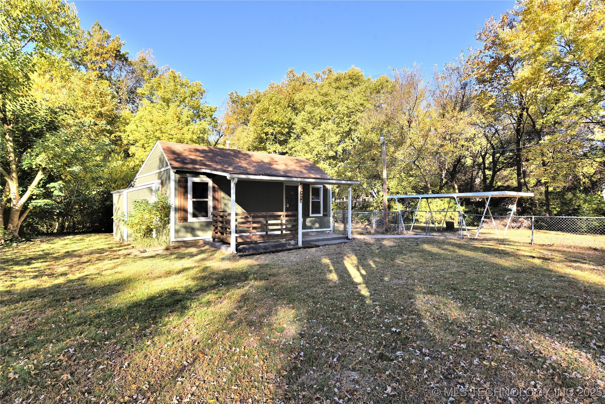 902 N Industrial Avenue