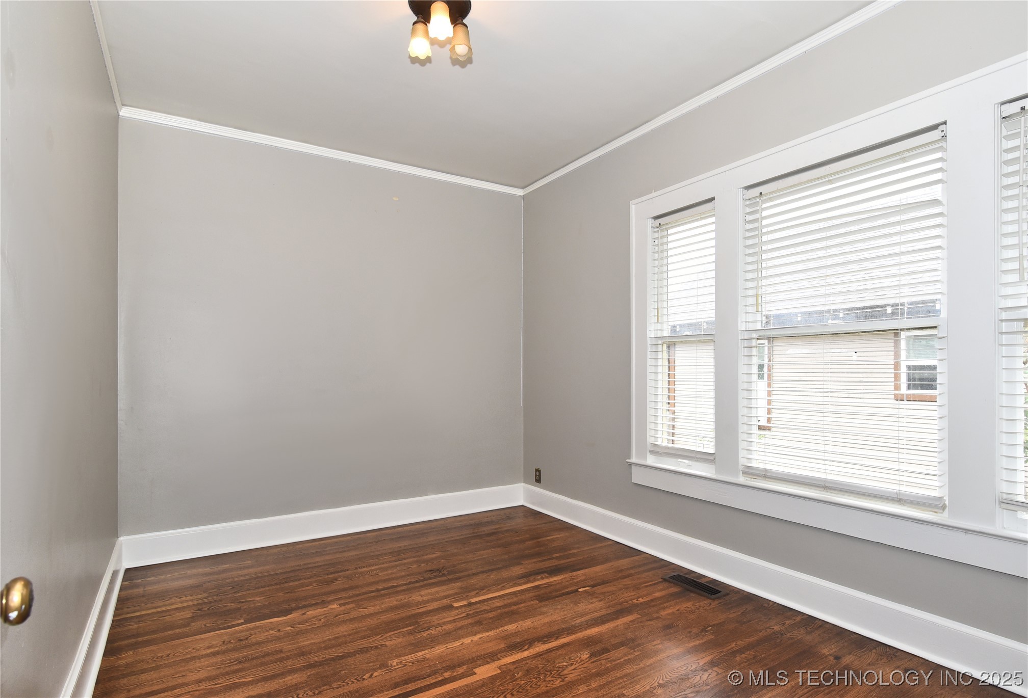 608 N McKinley Avenue