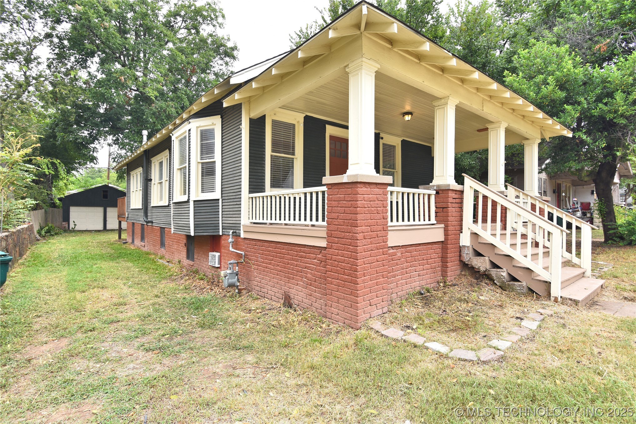 608 N McKinley Avenue