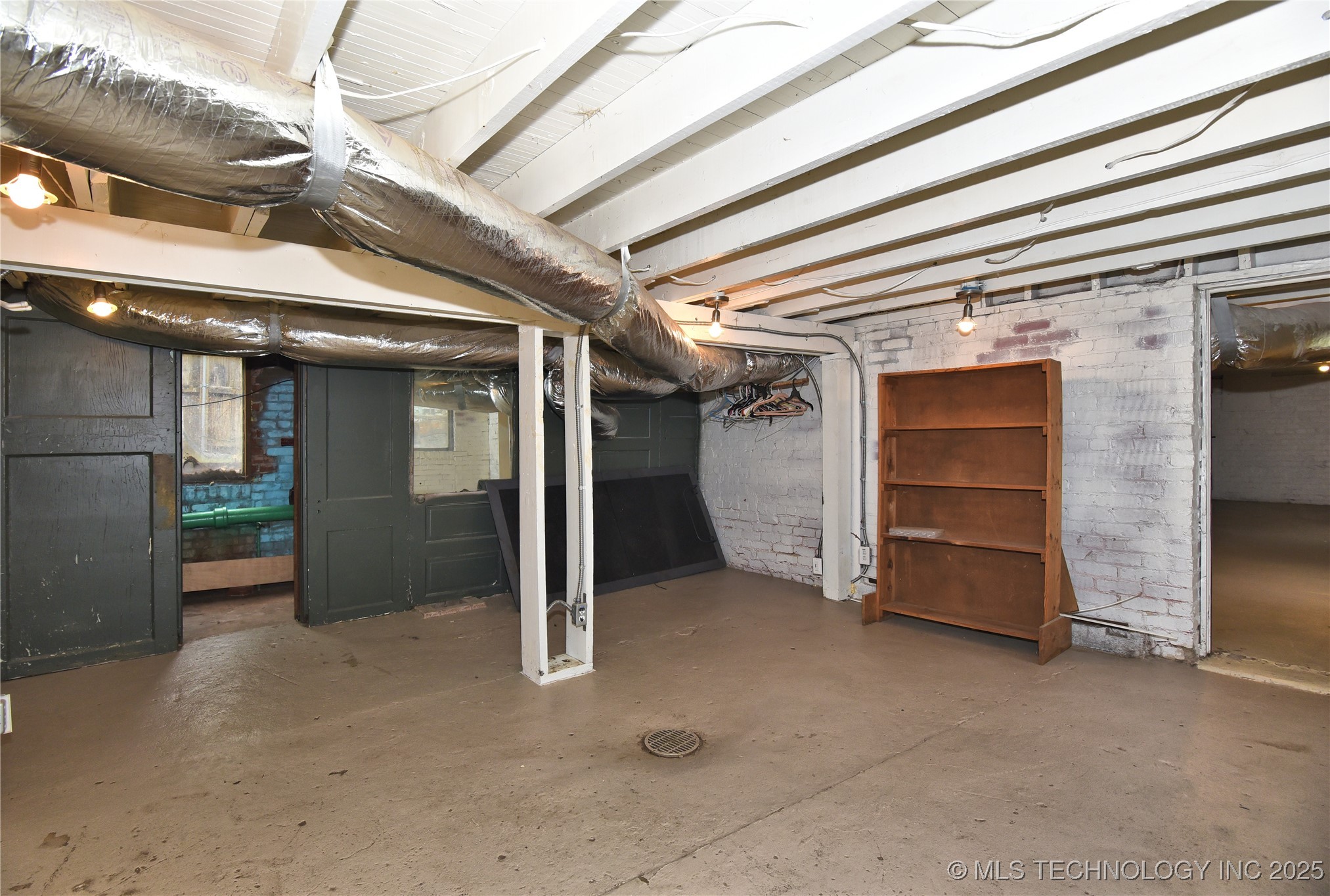 608 N McKinley Avenue