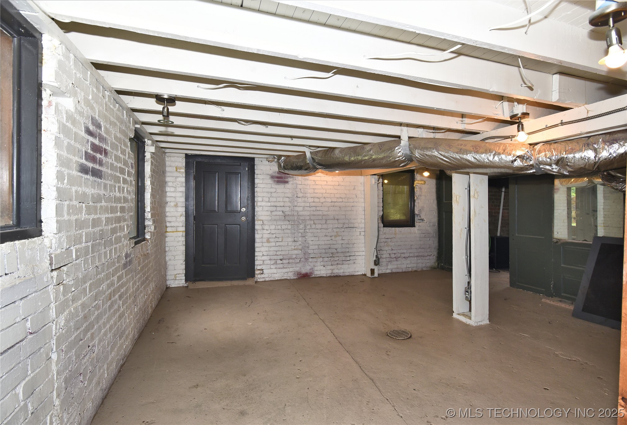 608 N McKinley Avenue