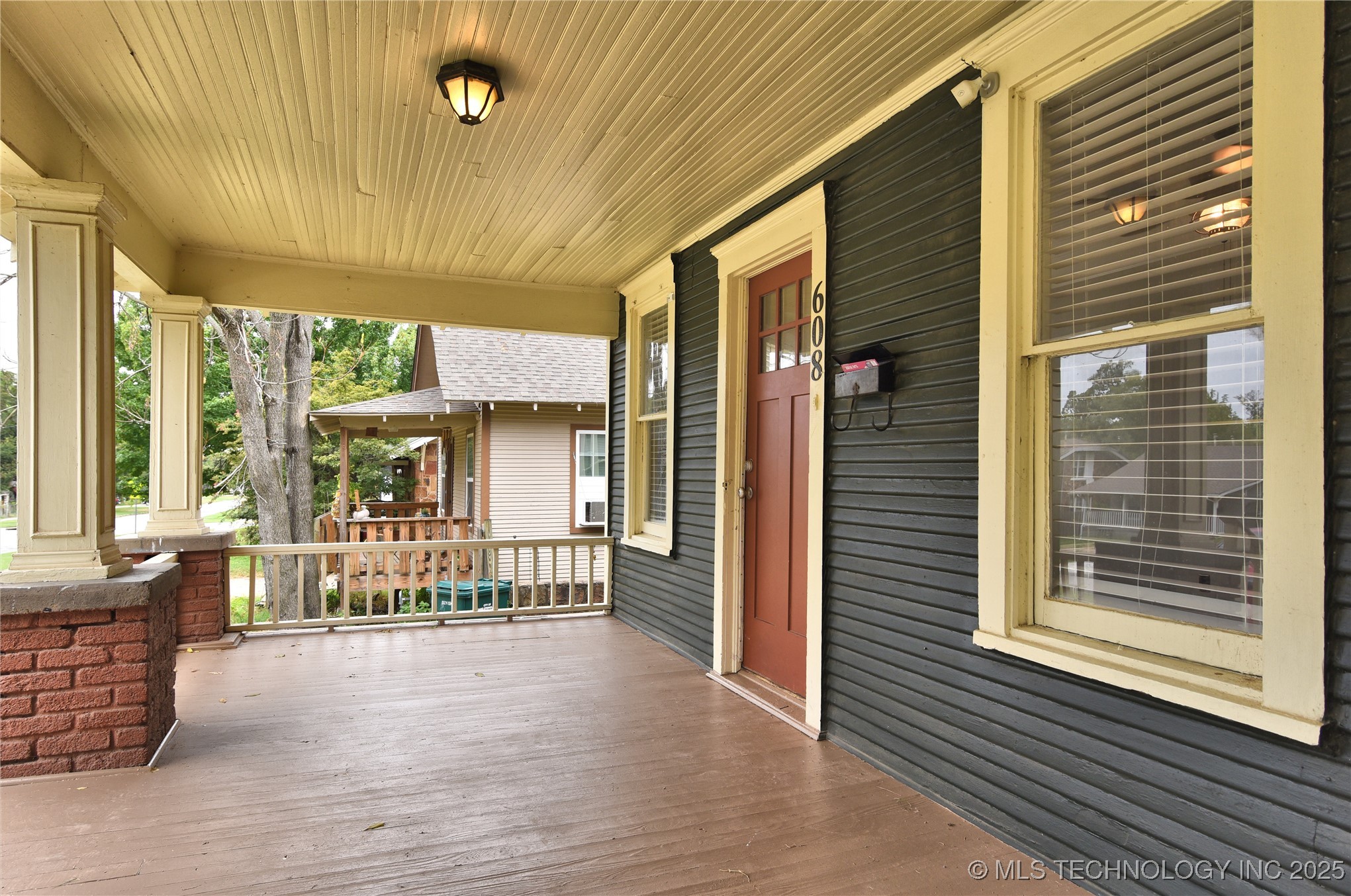 608 N McKinley Avenue