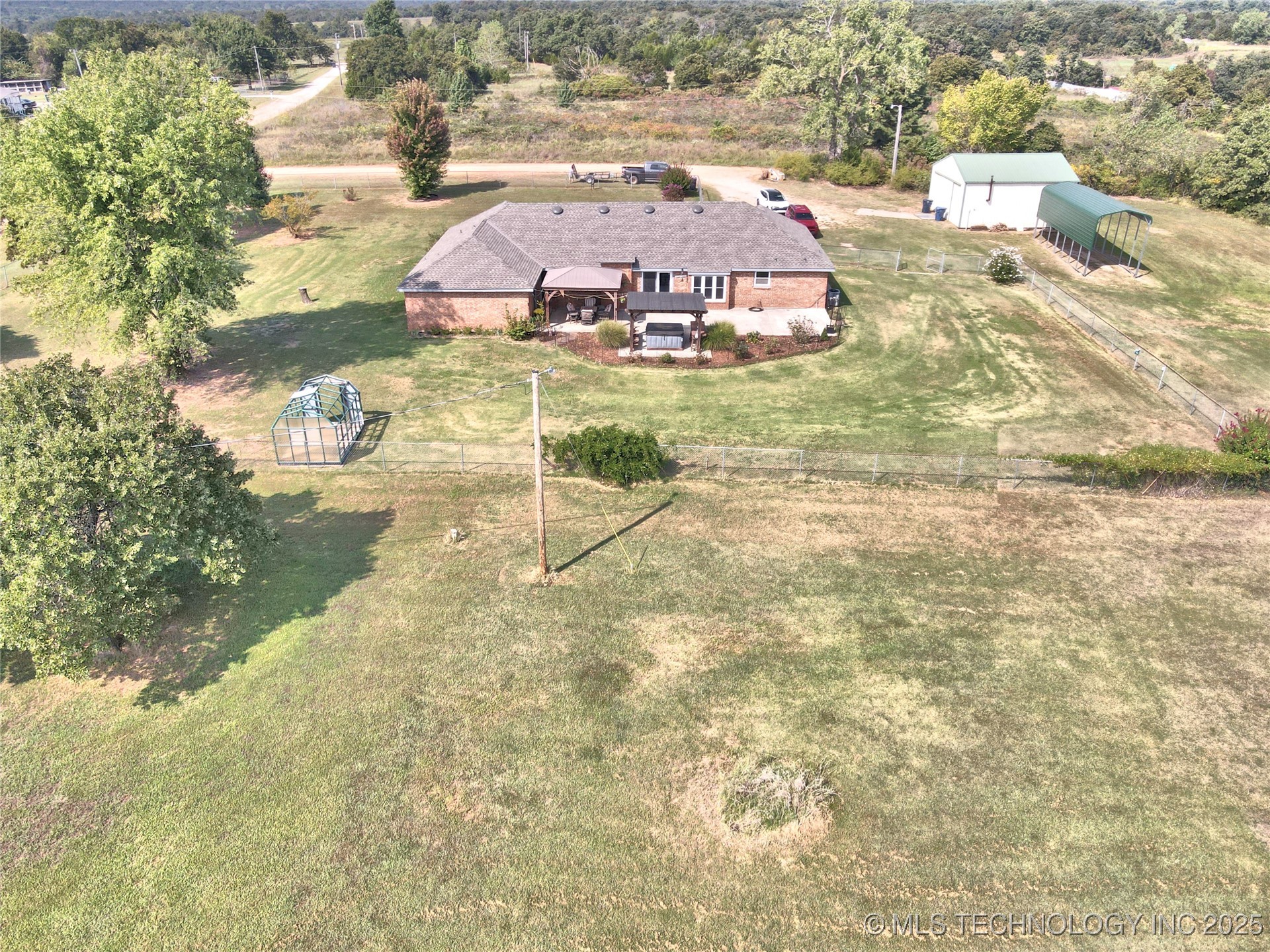 18725 Red Oak Drive