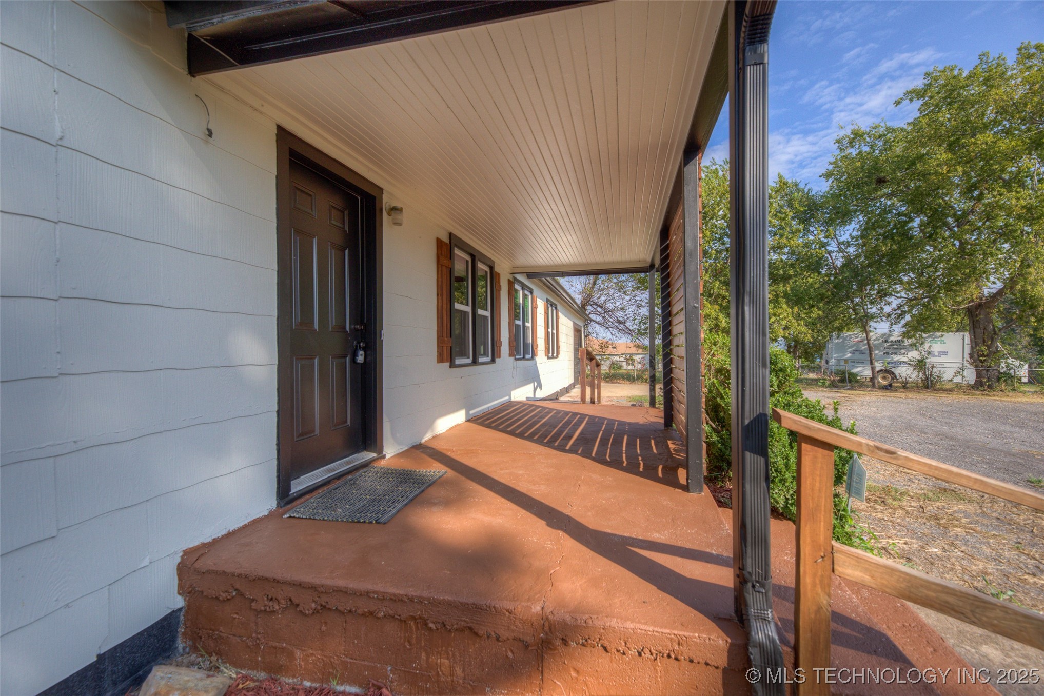 3224 S 113th West Avenue W