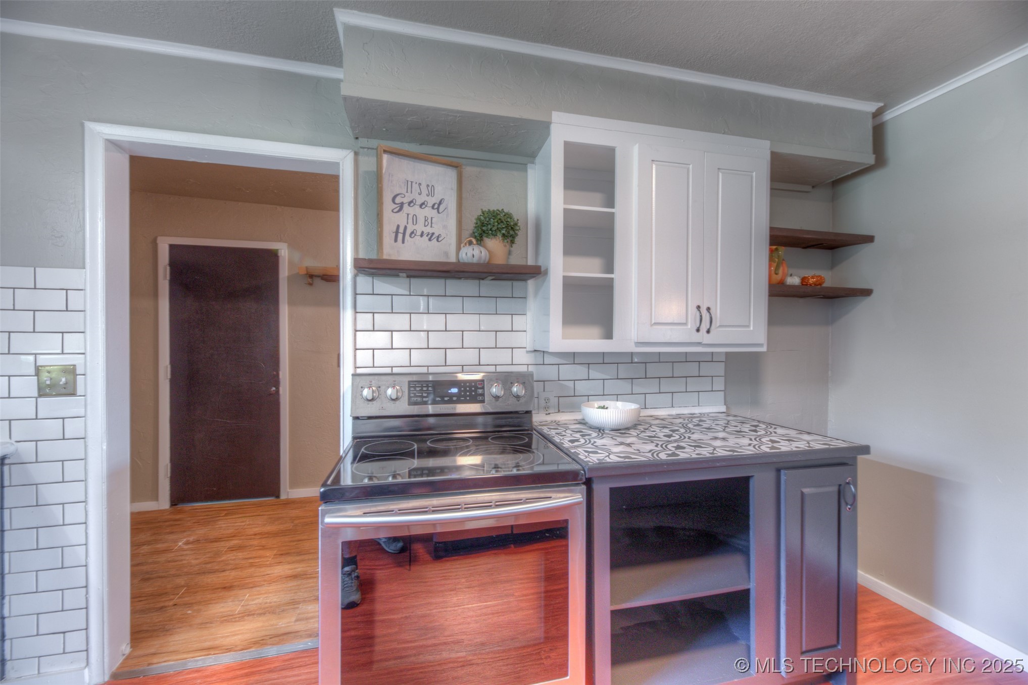 3224 S 113th West Avenue W