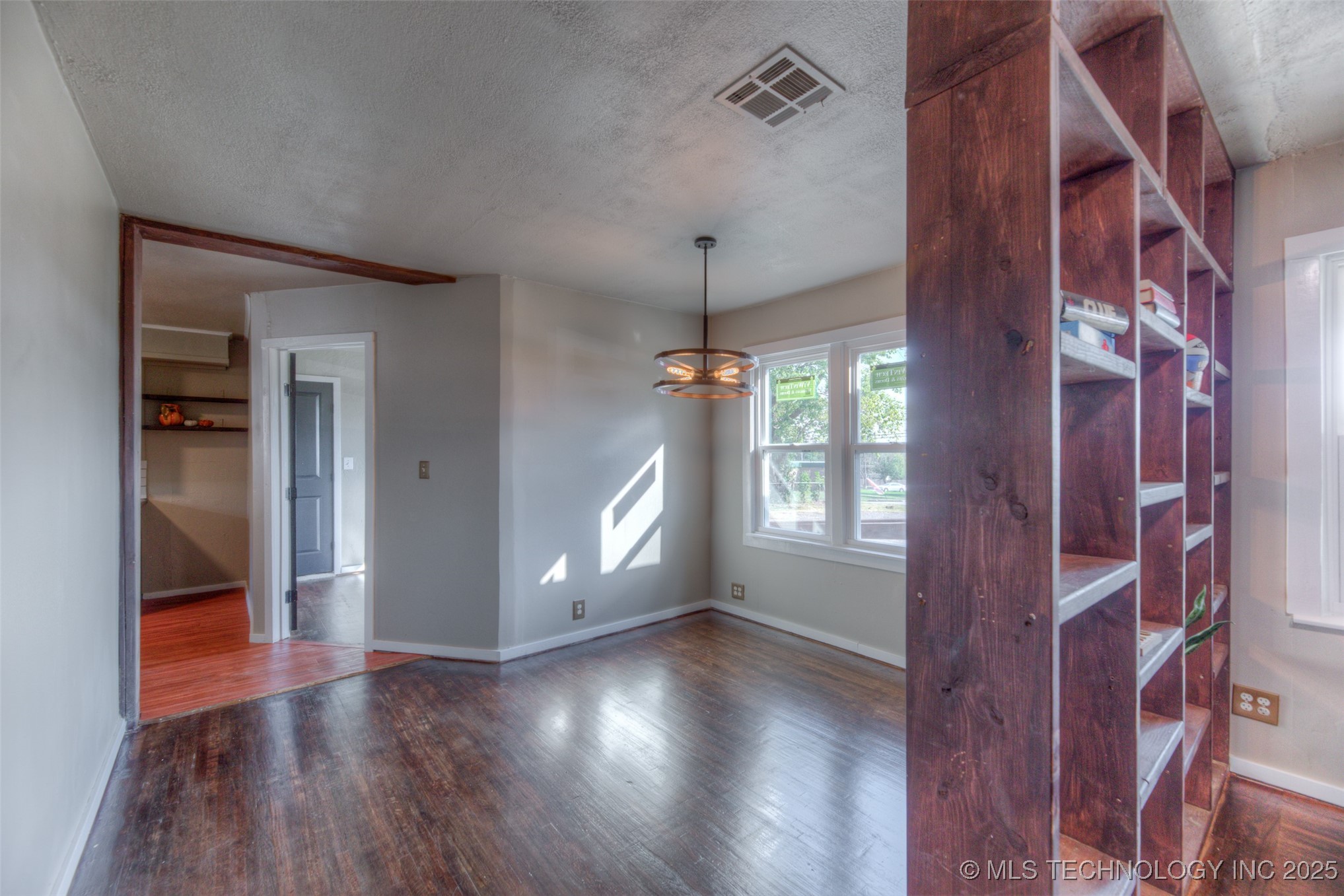 3224 S 113th West Avenue W