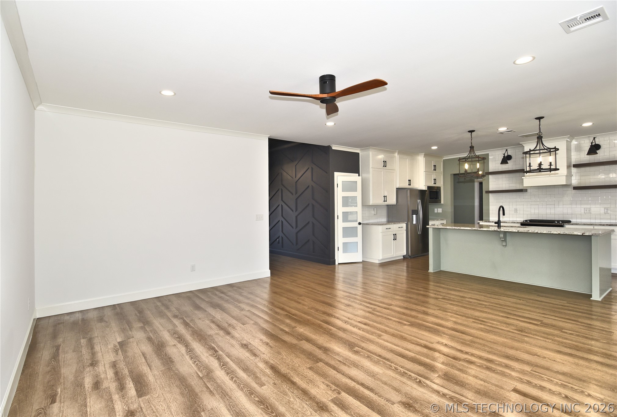 8901 N 63rd East Avenue