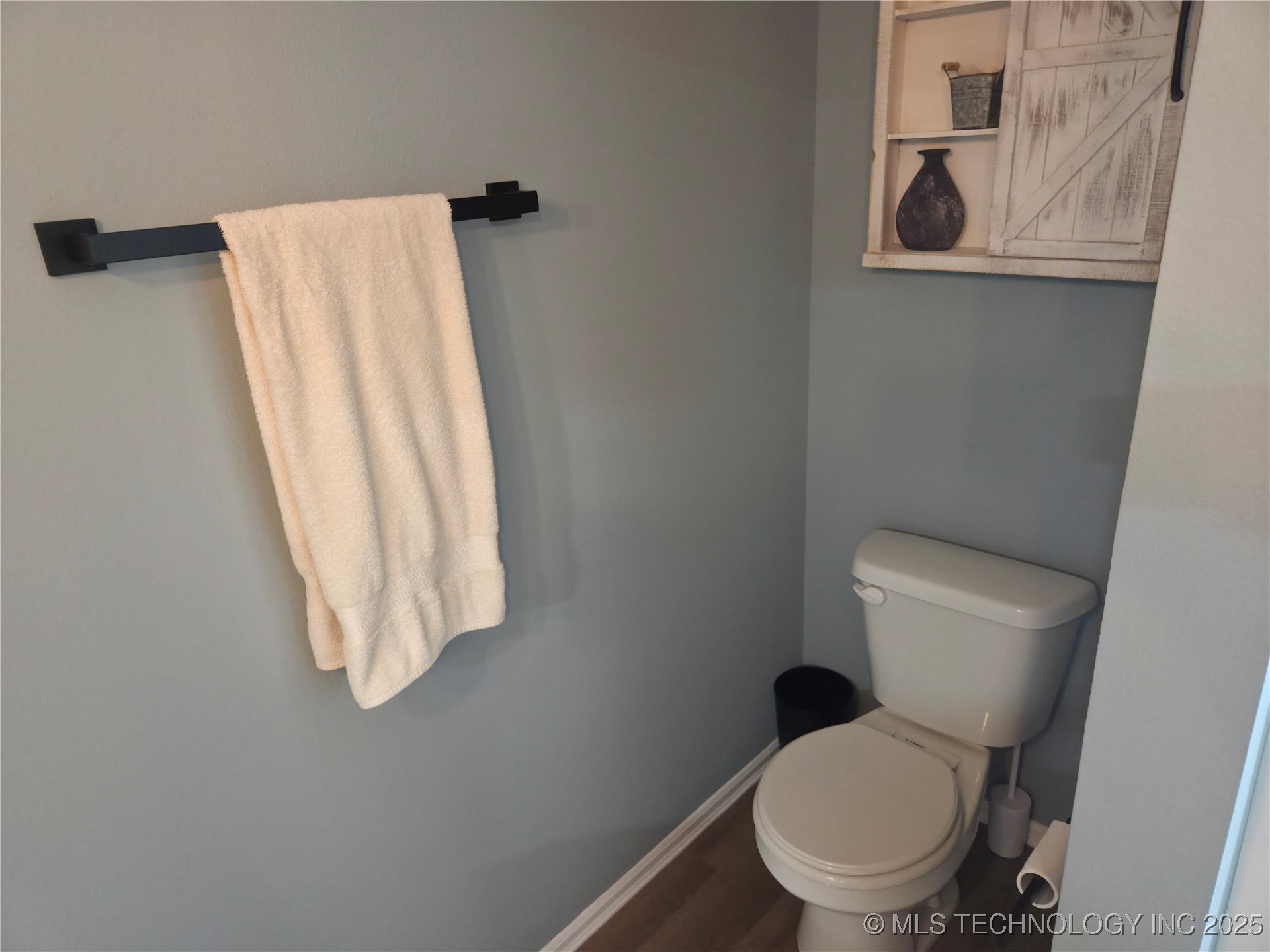 8901 N 63rd East Avenue