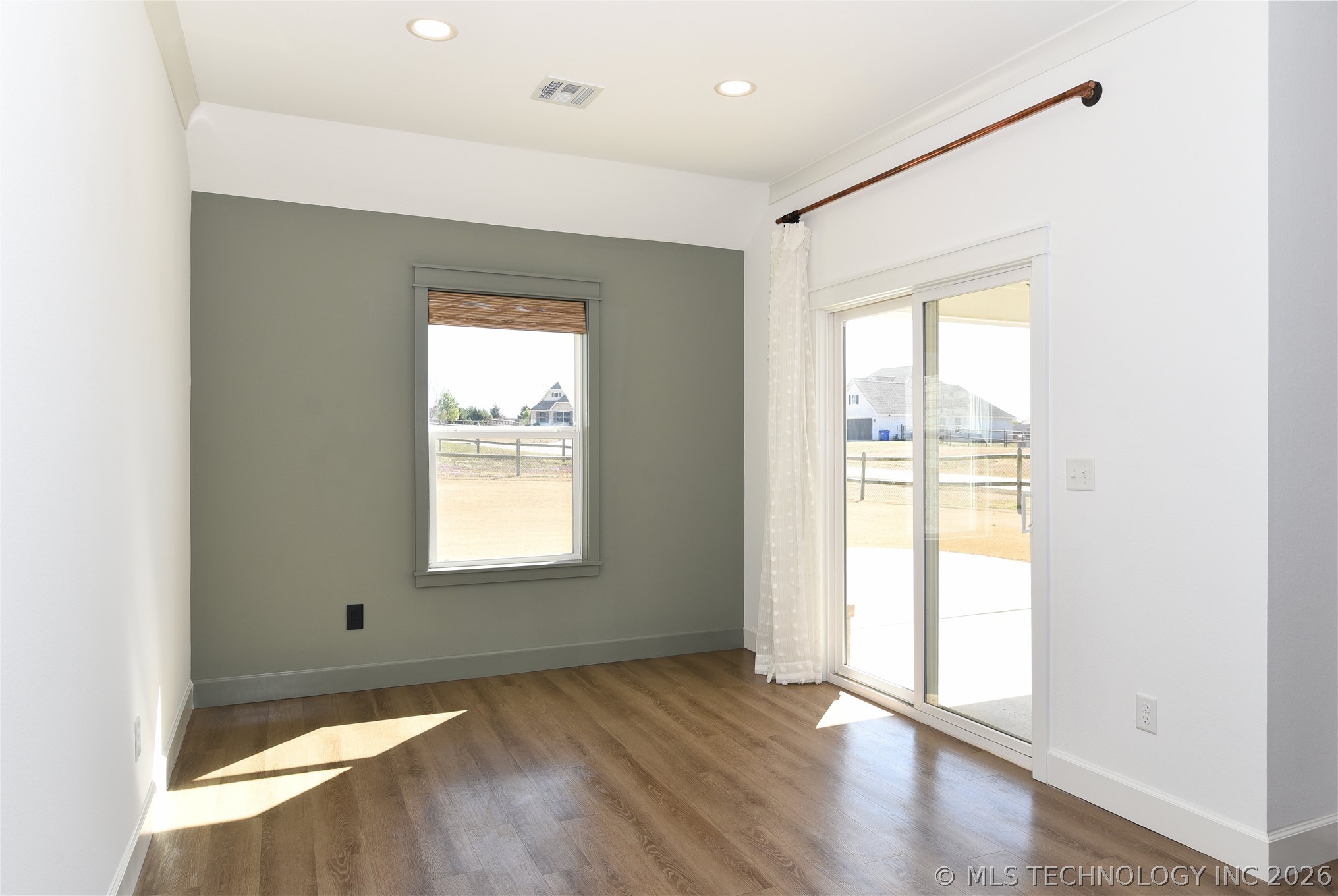 8901 N 63rd East Avenue