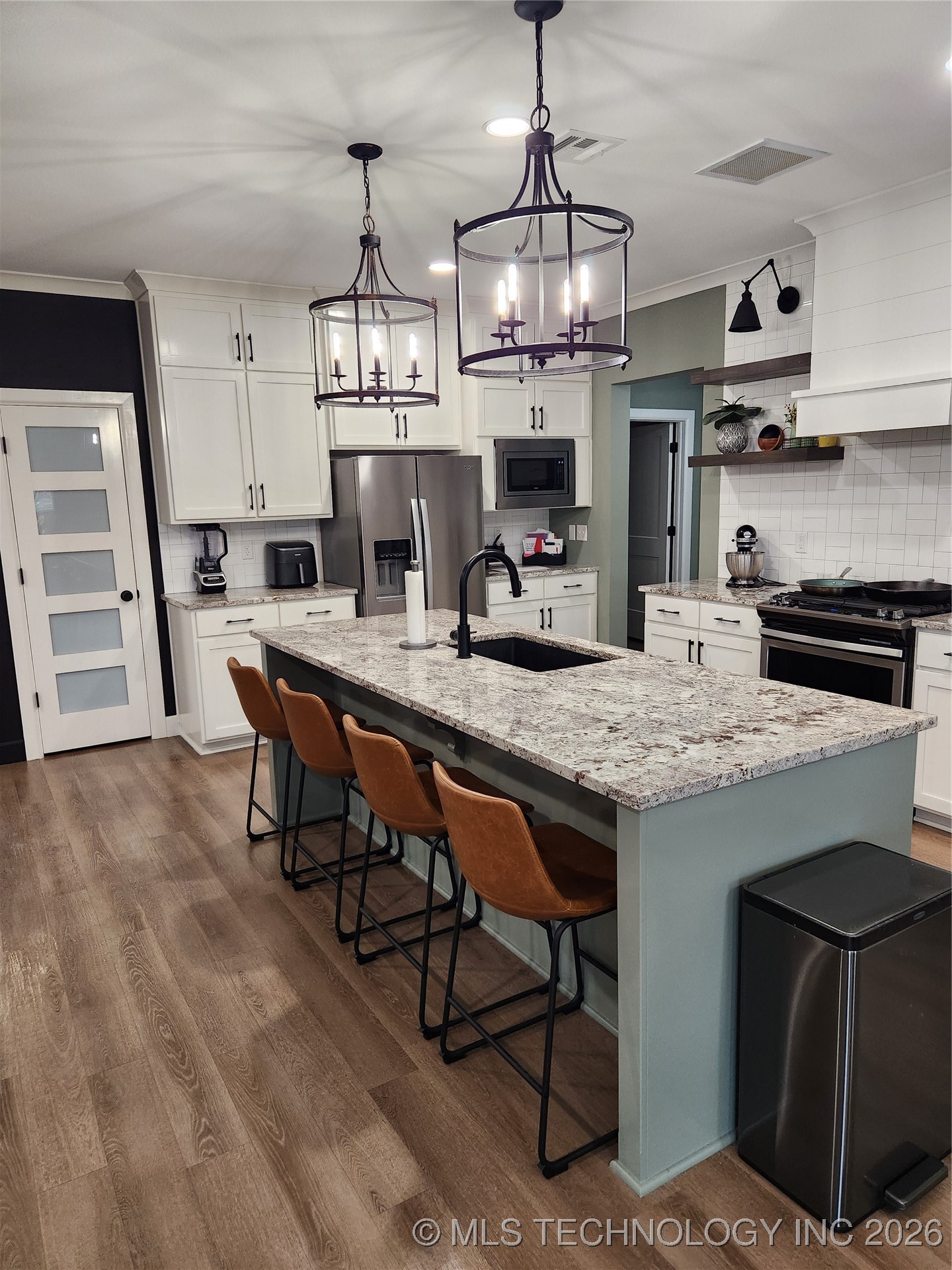 8901 N 63rd East Avenue