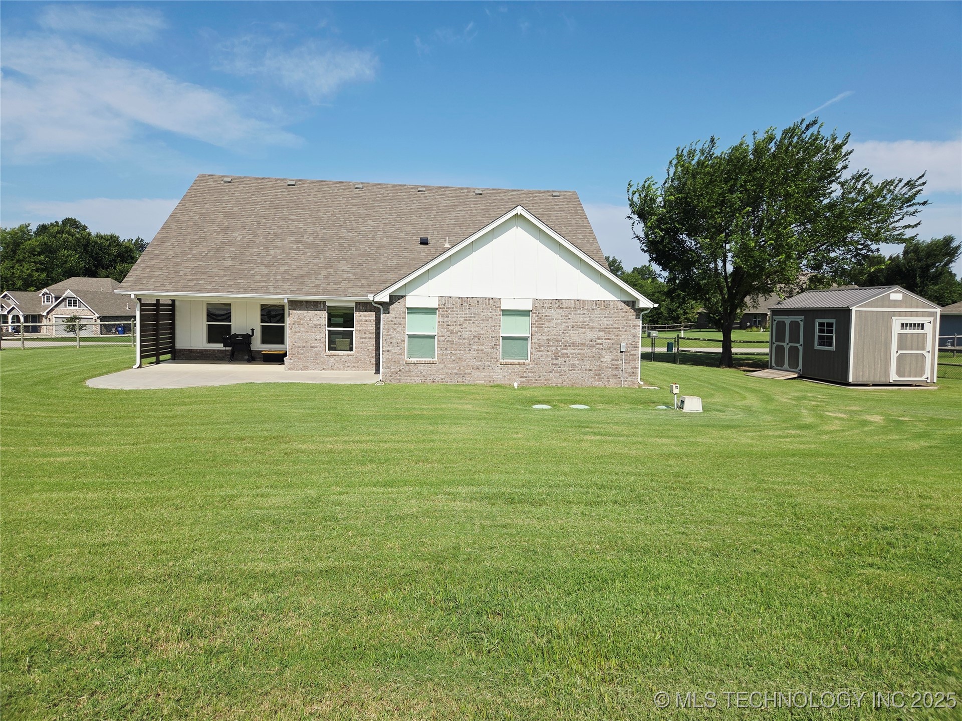 8901 N 63rd East Avenue